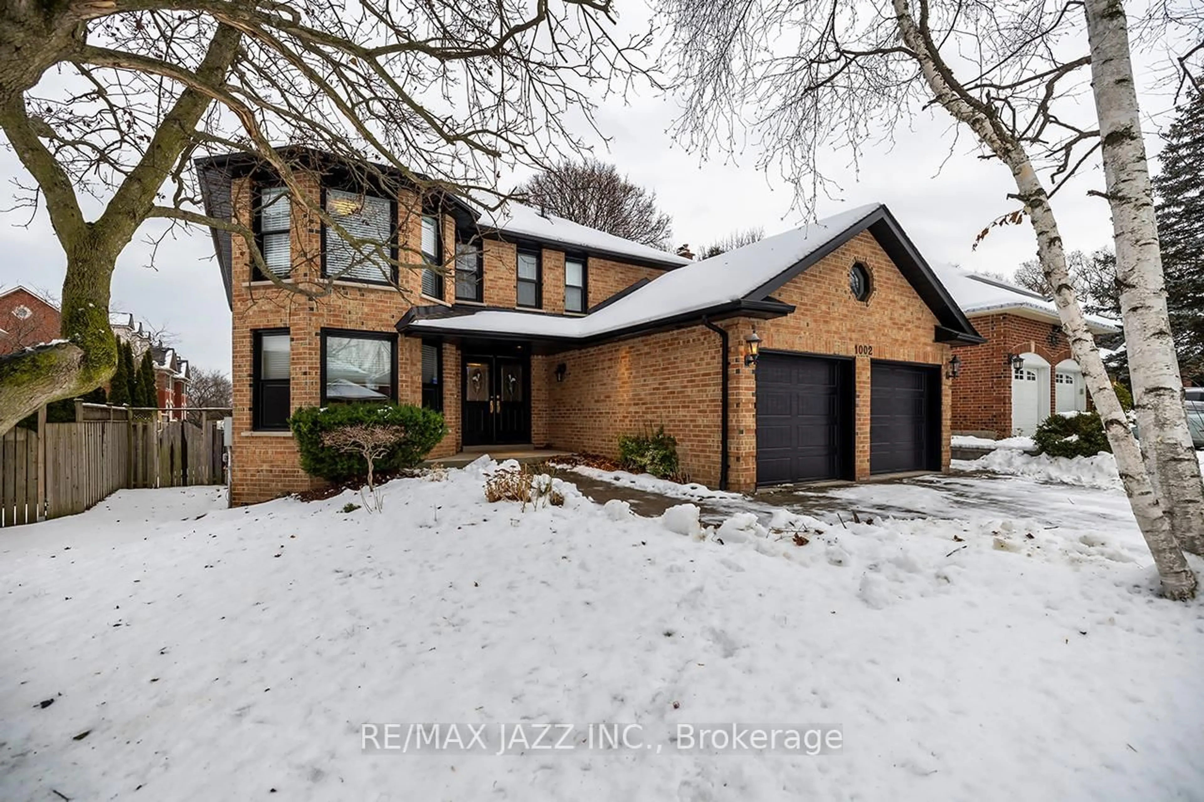 Home with brick exterior material, street for 1002 Riverview Cres, Pickering Ontario L1V 4M5