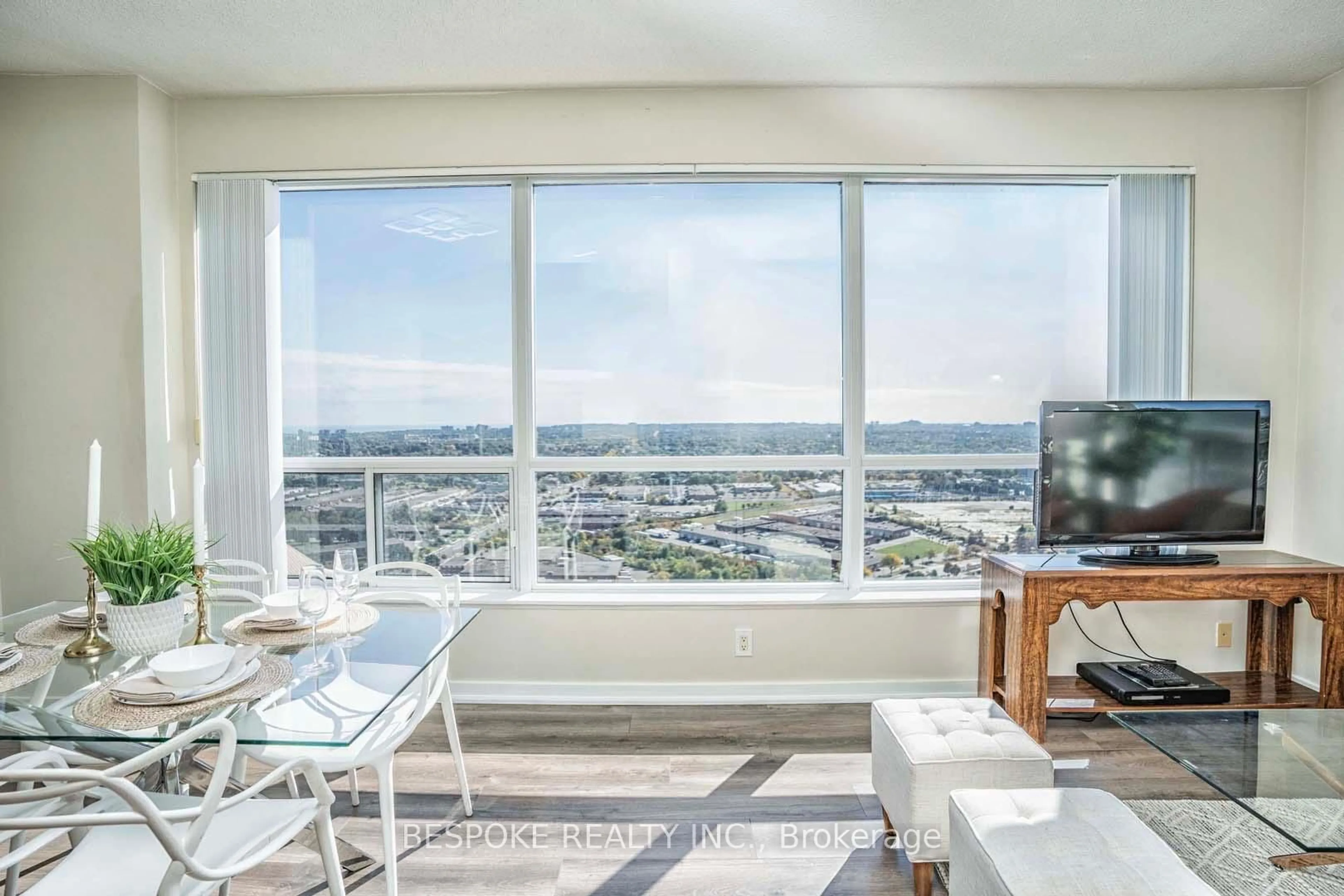 A pic of a room for 38 Lee Centre Dr #PH303, Toronto Ontario M1H 3J7