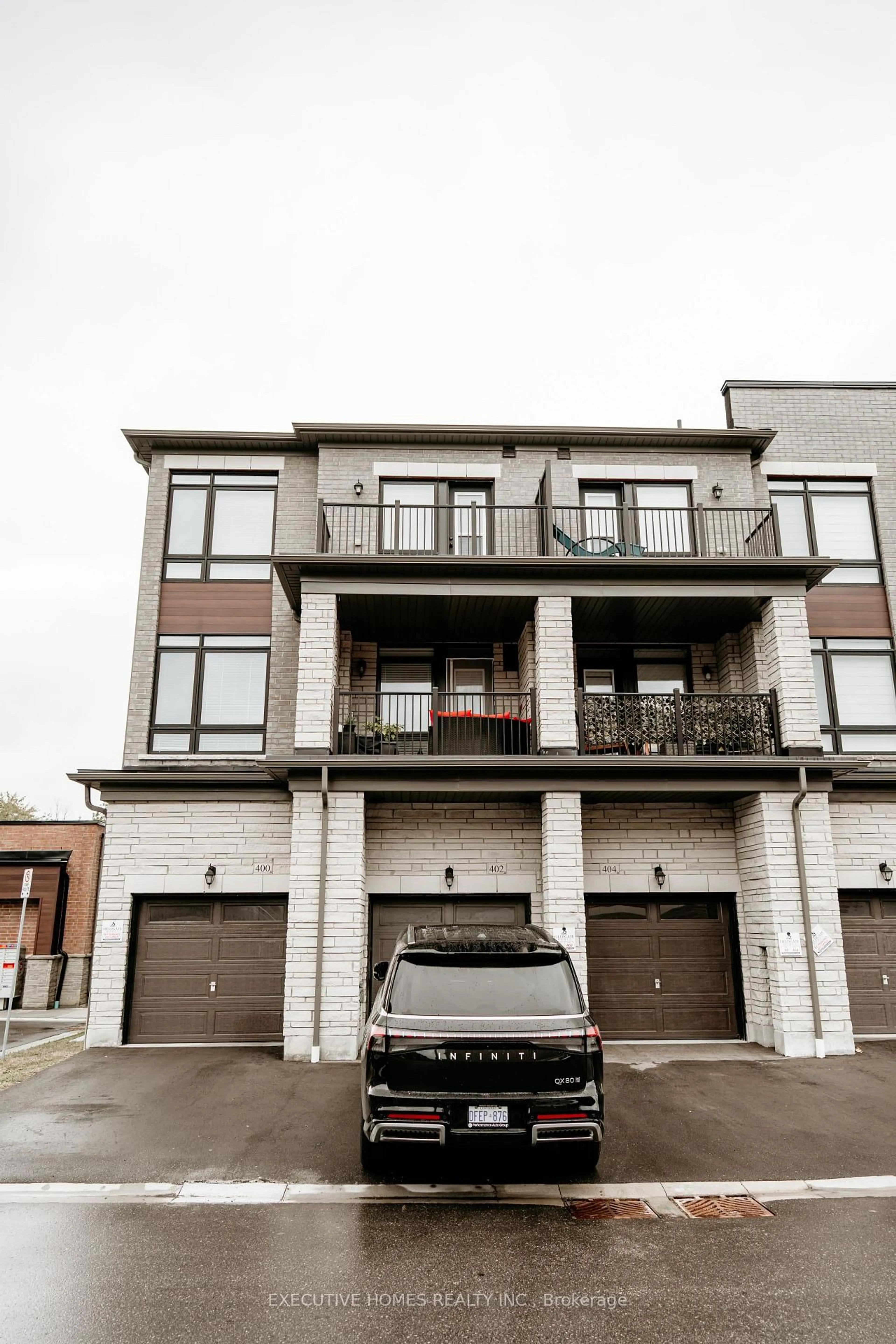 Home with brick exterior material, street for 402 Salem Rd #51, Ajax Ontario L1S 0H2