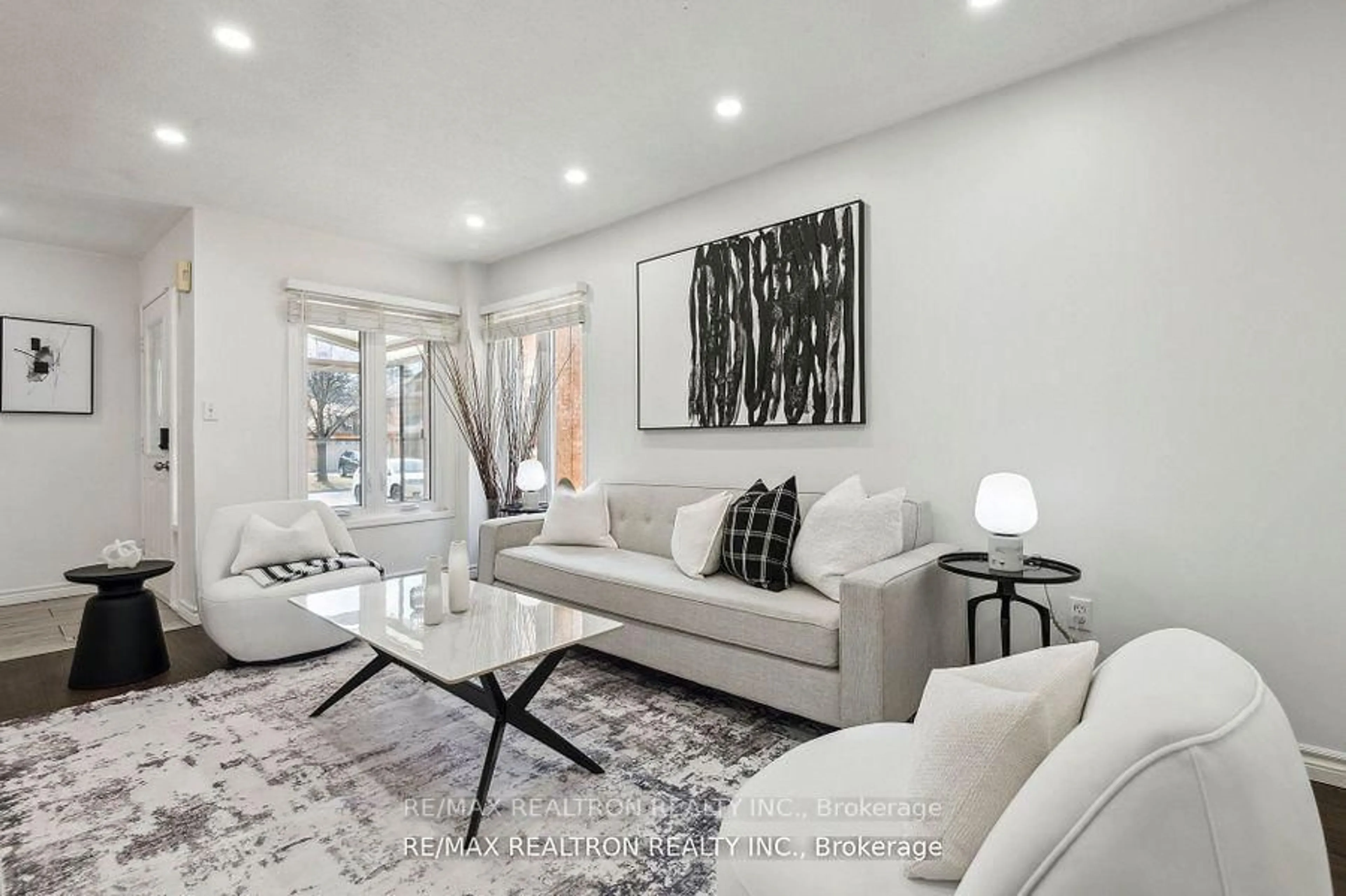 Living room with furniture, unknown for 1152 Gossamer Dr, Pickering Ontario L1X 2T8