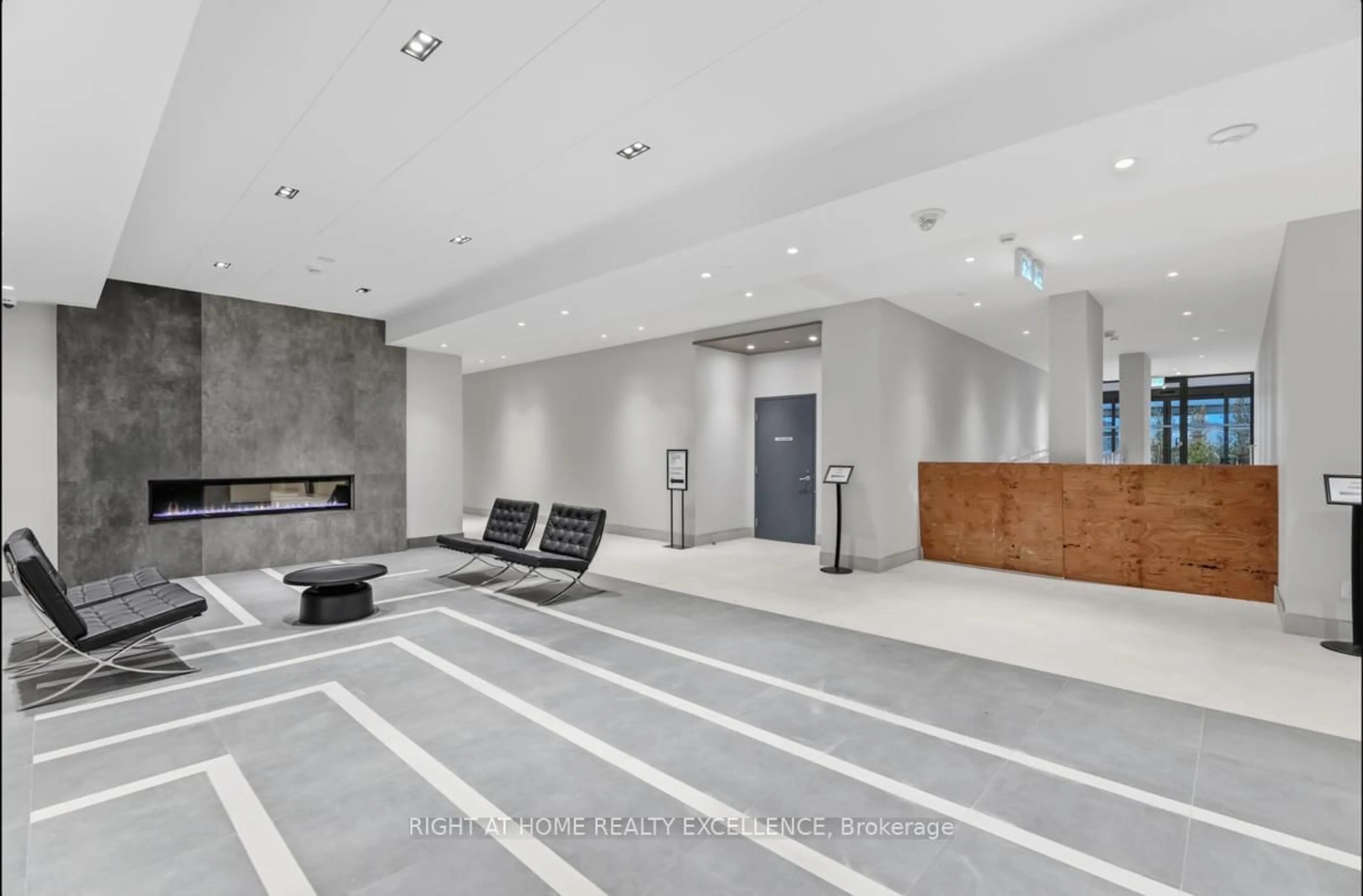 Lobby for 3260 SHEPPARD Ave #411, Toronto Ontario M1T 3K3