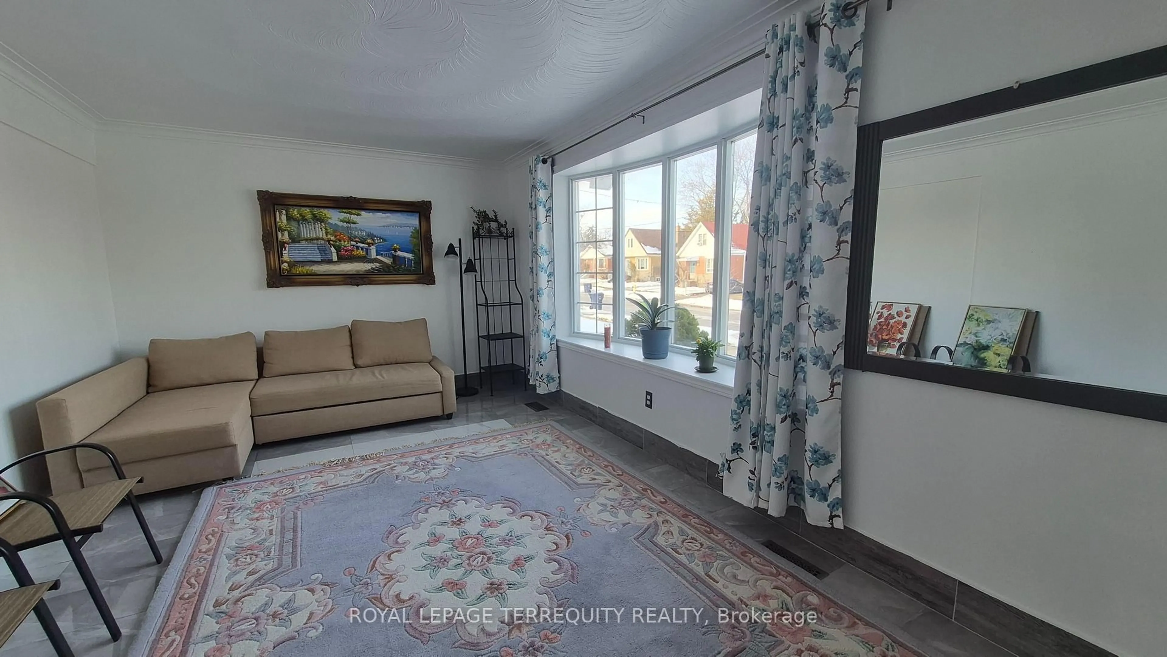 Living room with furniture, unknown for 45 Forbes Rd, Toronto Ontario M1P 1L1