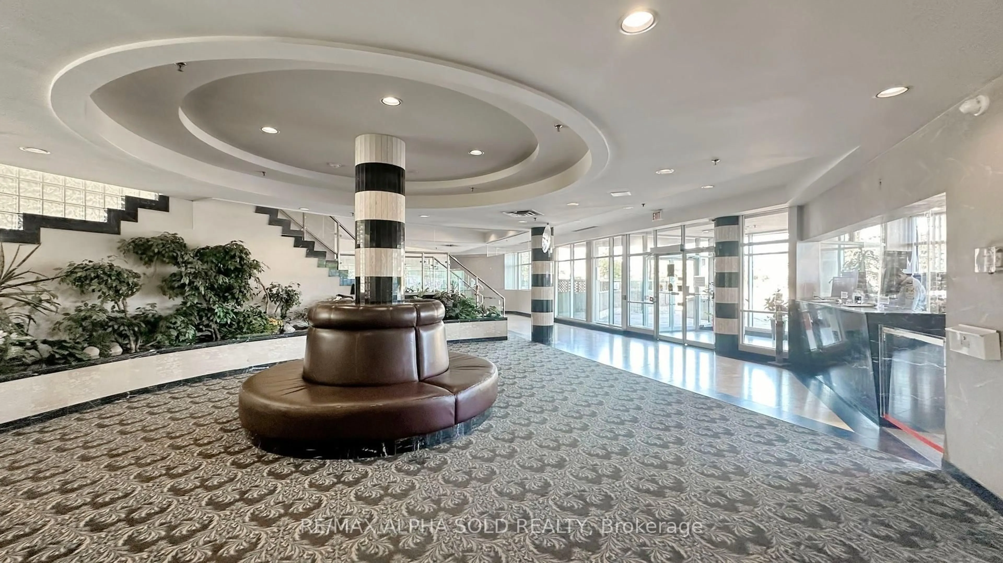 Lobby for 1470 Midland Ave #1703, Toronto Ontario M1P 4Z4