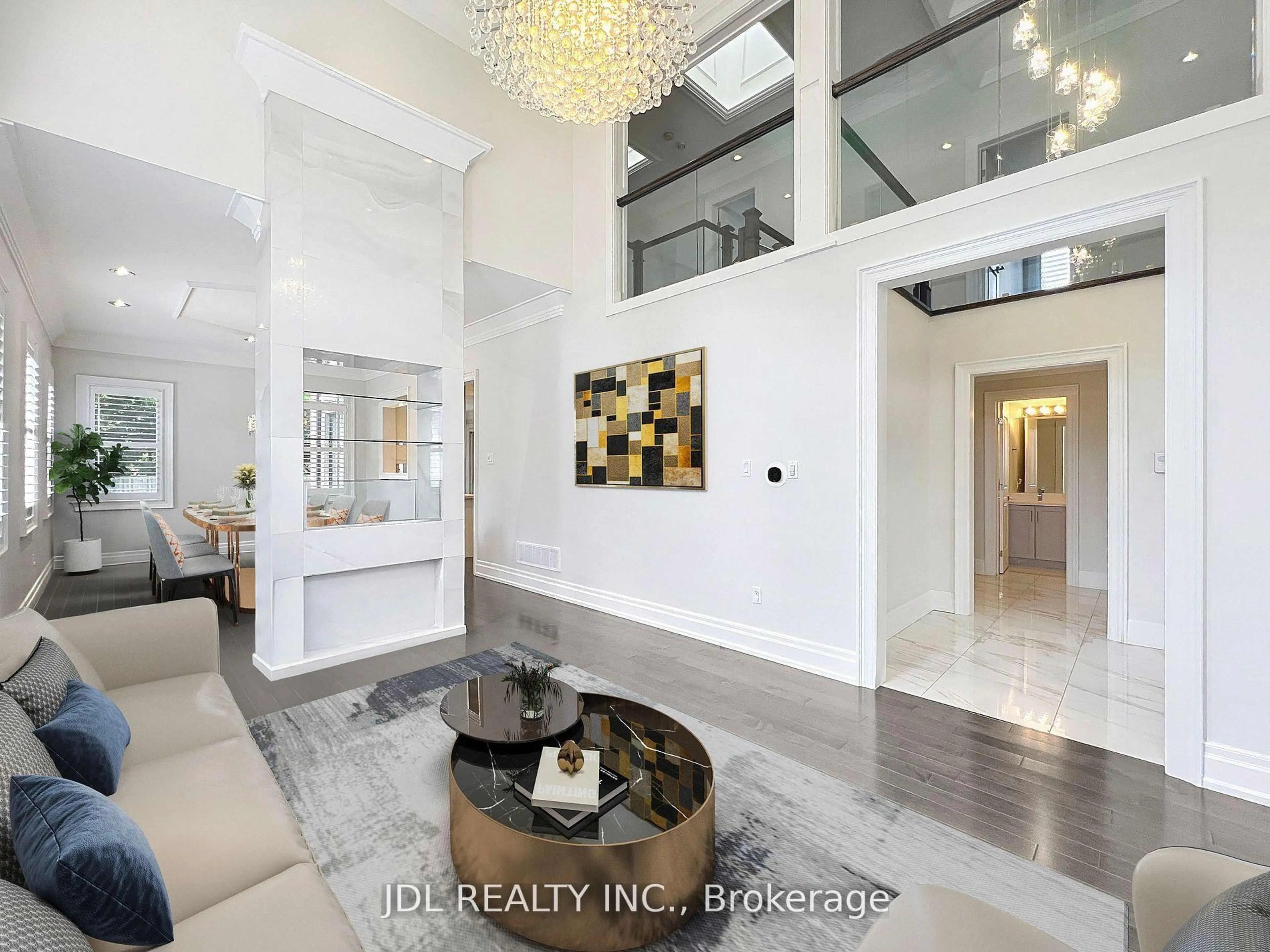 Indoor entryway for 90 Pitfield Rd, Toronto Ontario M1S 1Y4