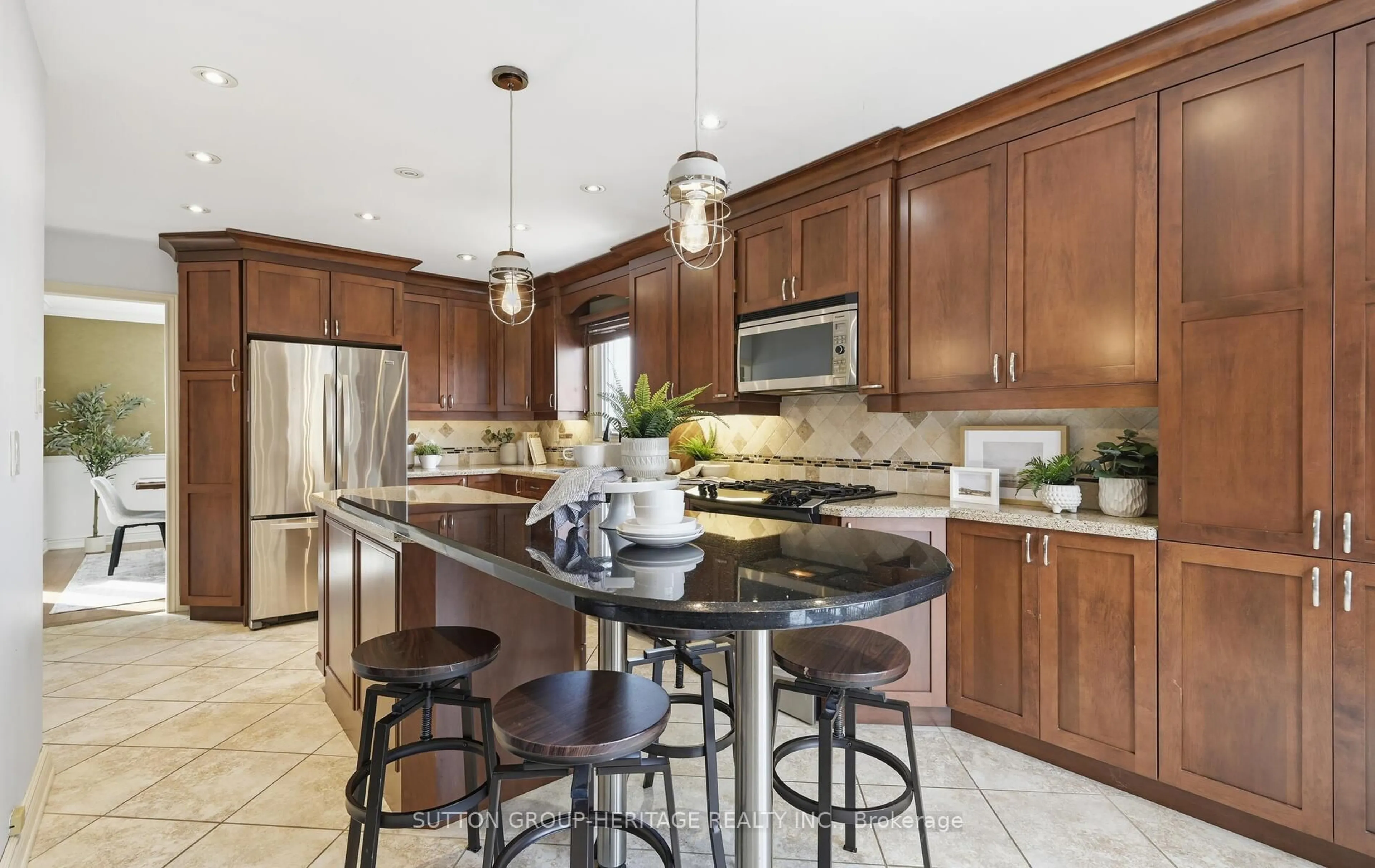 Open concept kitchen, ceramic/tile floor for 54 Reed Dr, Ajax Ontario L1S 5R9