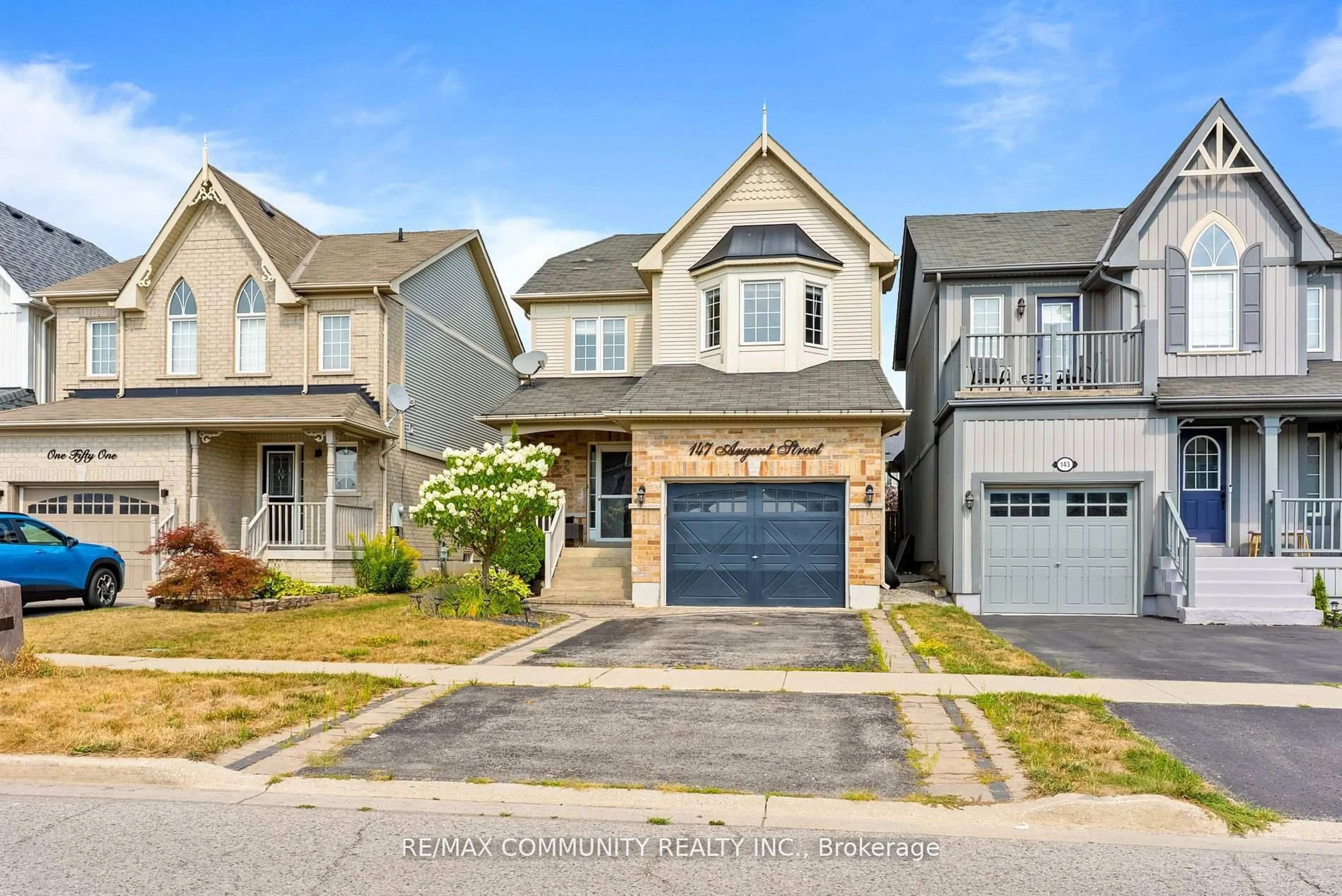 Home with vinyl exterior material, street for 147 Argent St, Clarington Ontario L1C 0B6