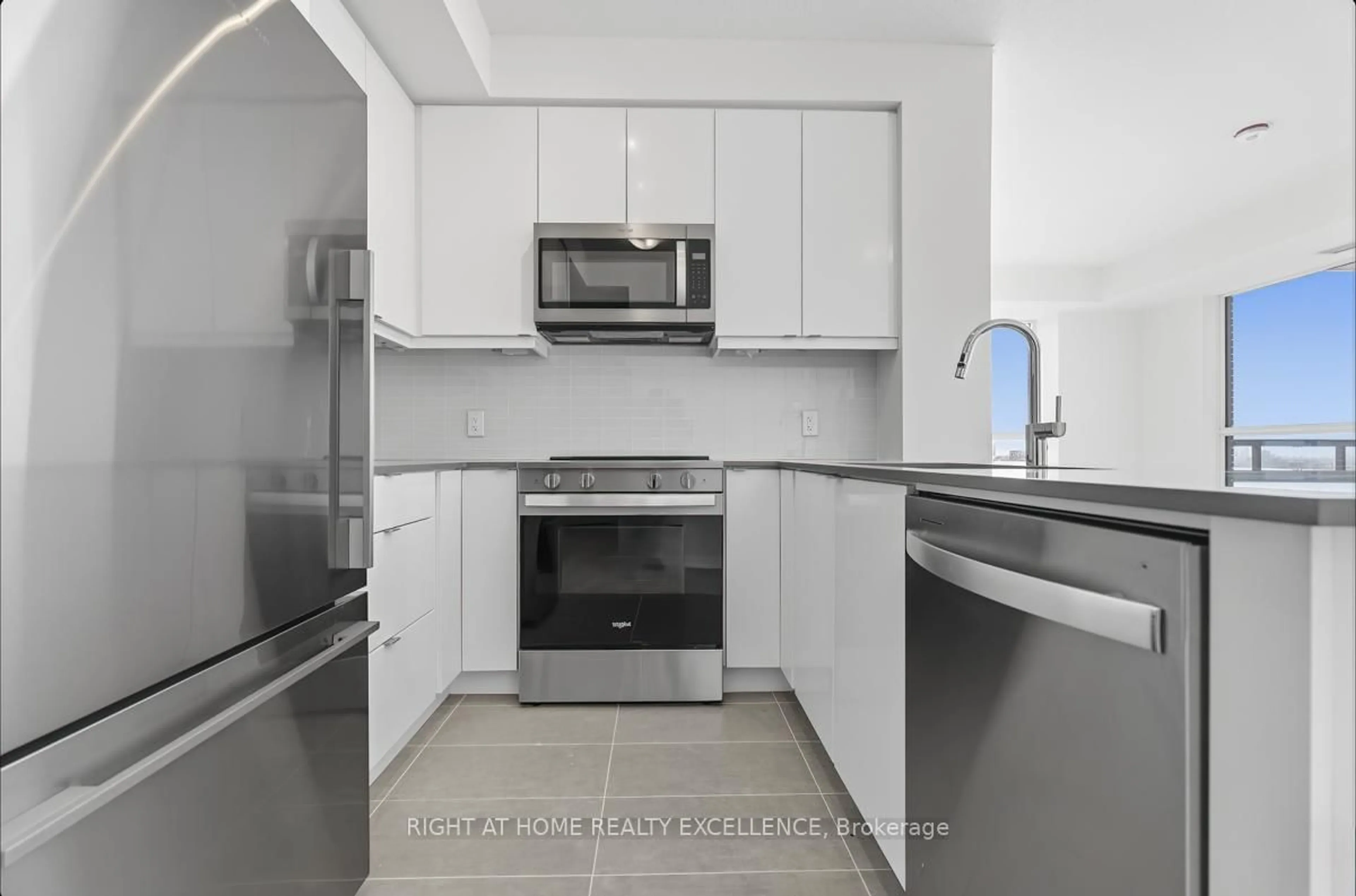 Standard kitchen, unknown for 3270 SHEPPARD Ave #1824, Toronto Ontario M1T 3K3