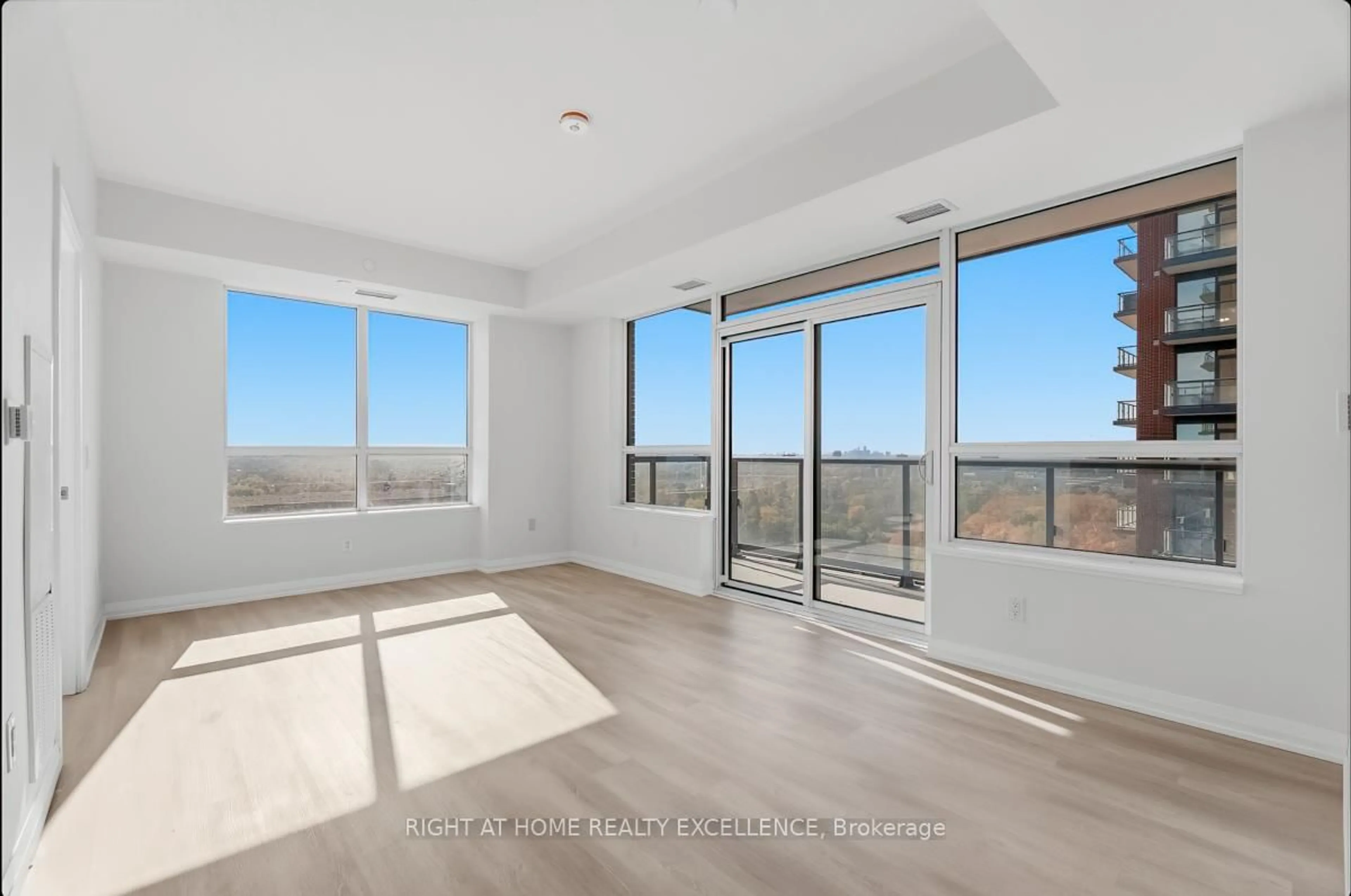 A pic of a room for 3270 SHEPPARD Ave #1824, Toronto Ontario M1T 3K3