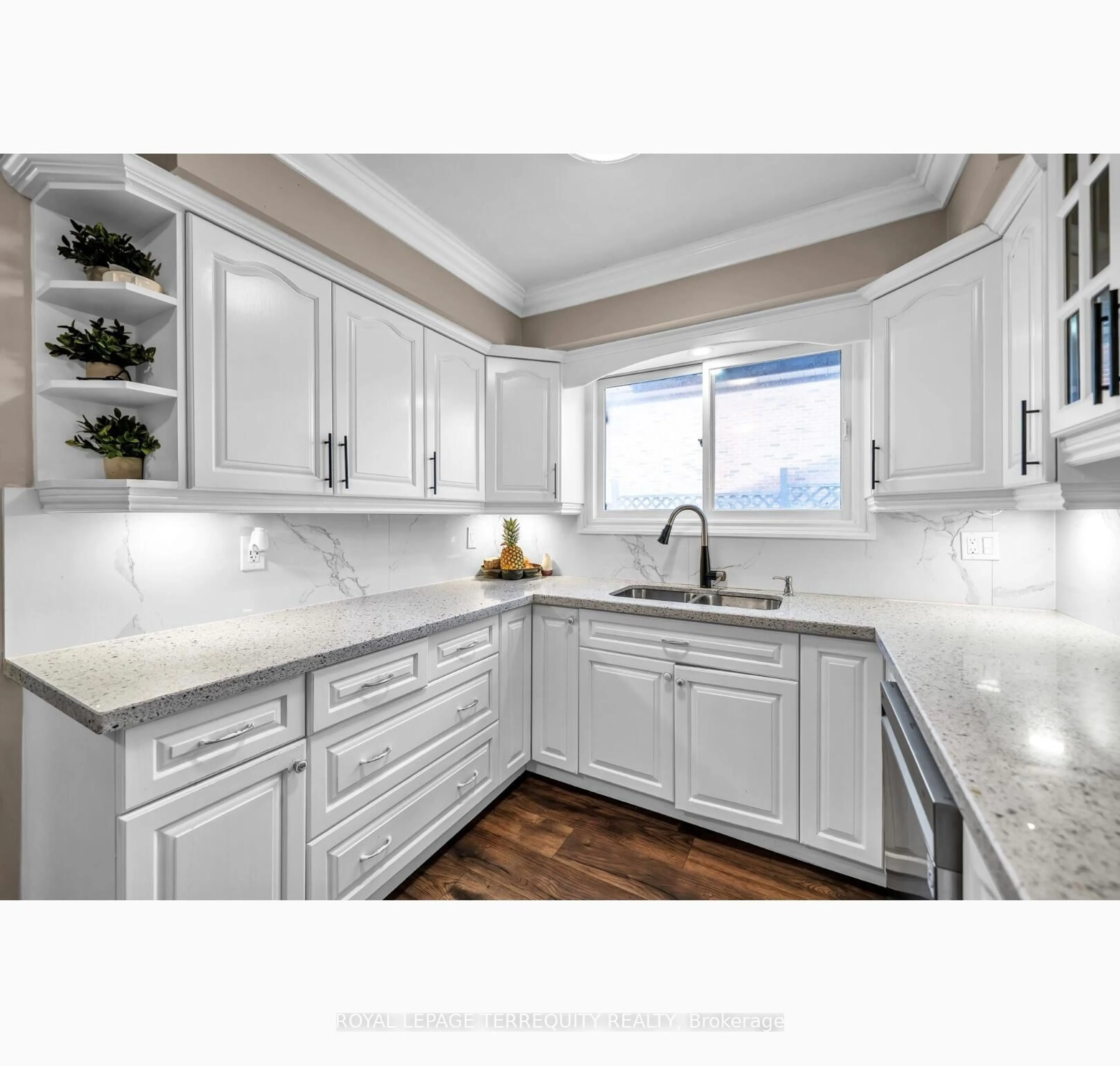 Contemporary kitchen, ceramic/tile floor for 109 Thickson Rd, Whitby Ontario L1N 2C7