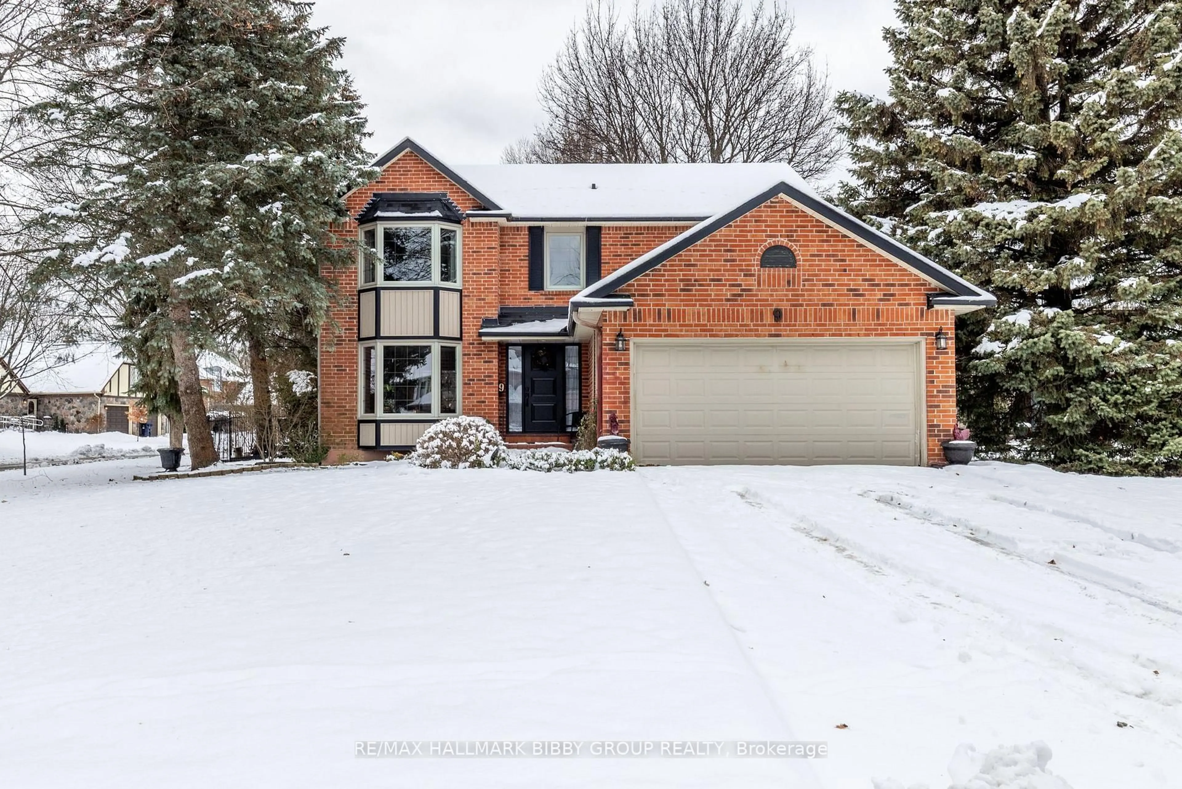 Home with brick exterior material, street for 9 Karen Ann Cres, Toronto Ontario M1G 1M3