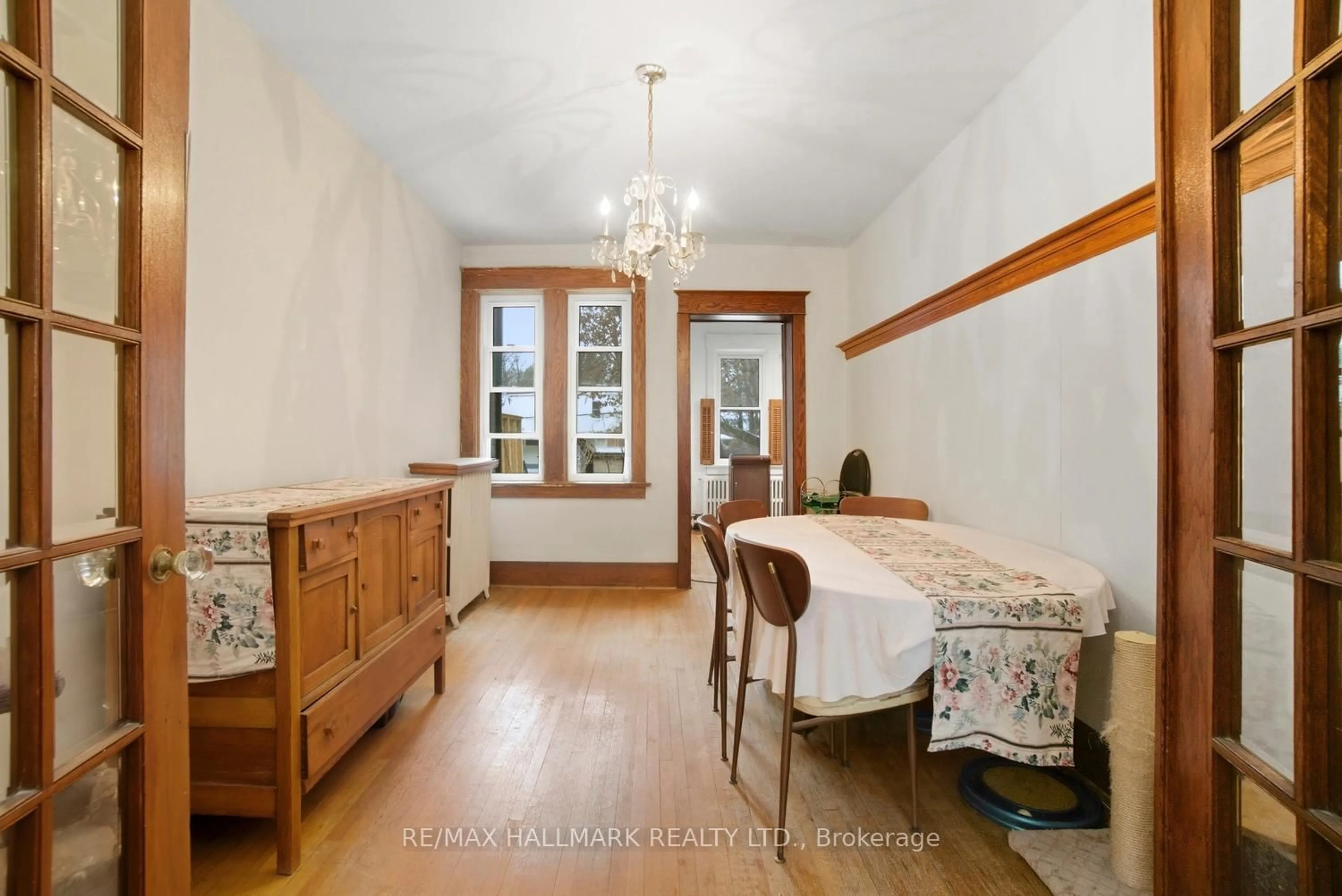 Dining room, unknown for 130 Elmer Ave, Toronto Ontario M4L 3R8