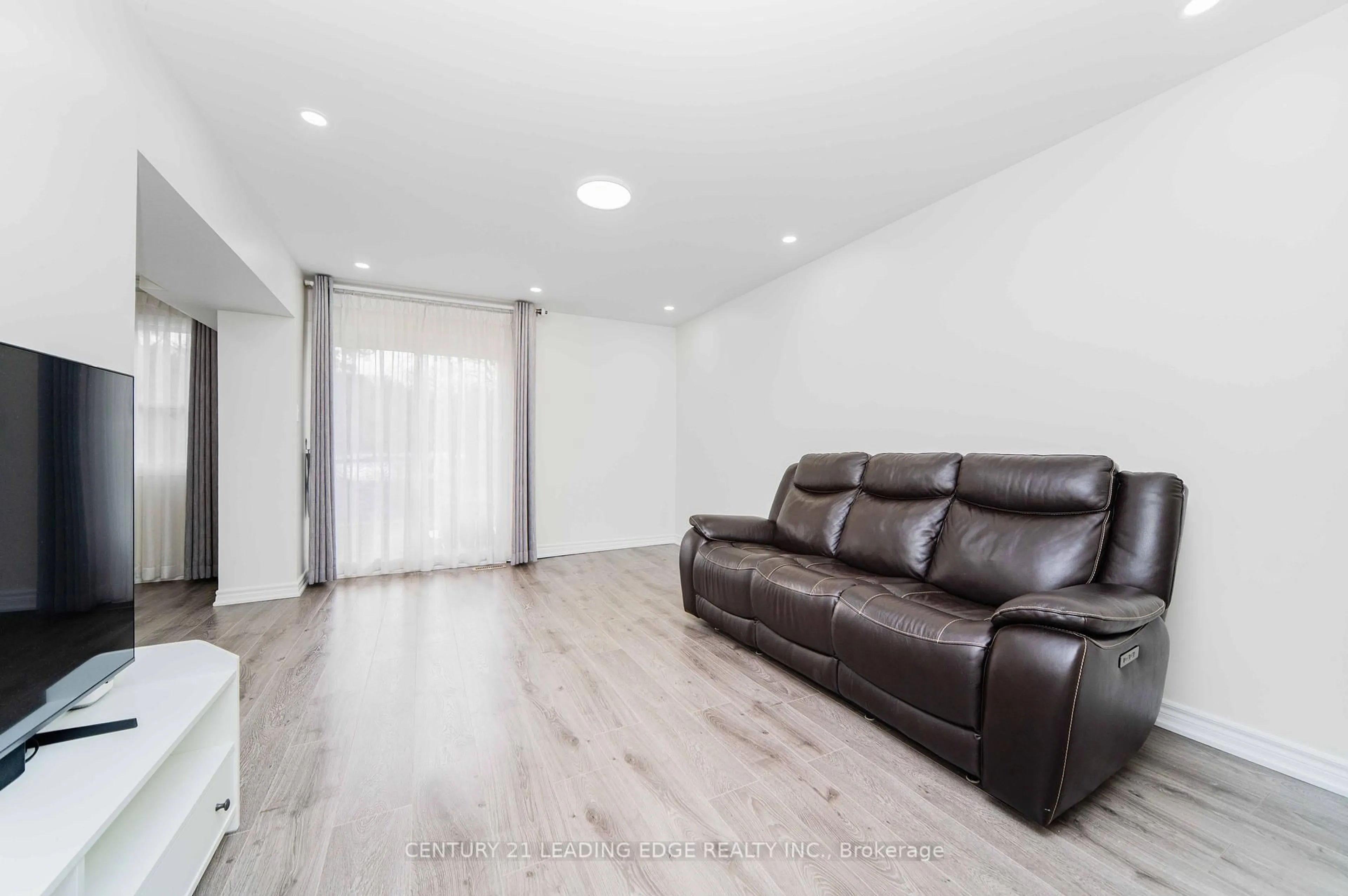 Living room with furniture, unknown for 55 Brimwood Blvd #52, Toronto Ontario M1V 1E4