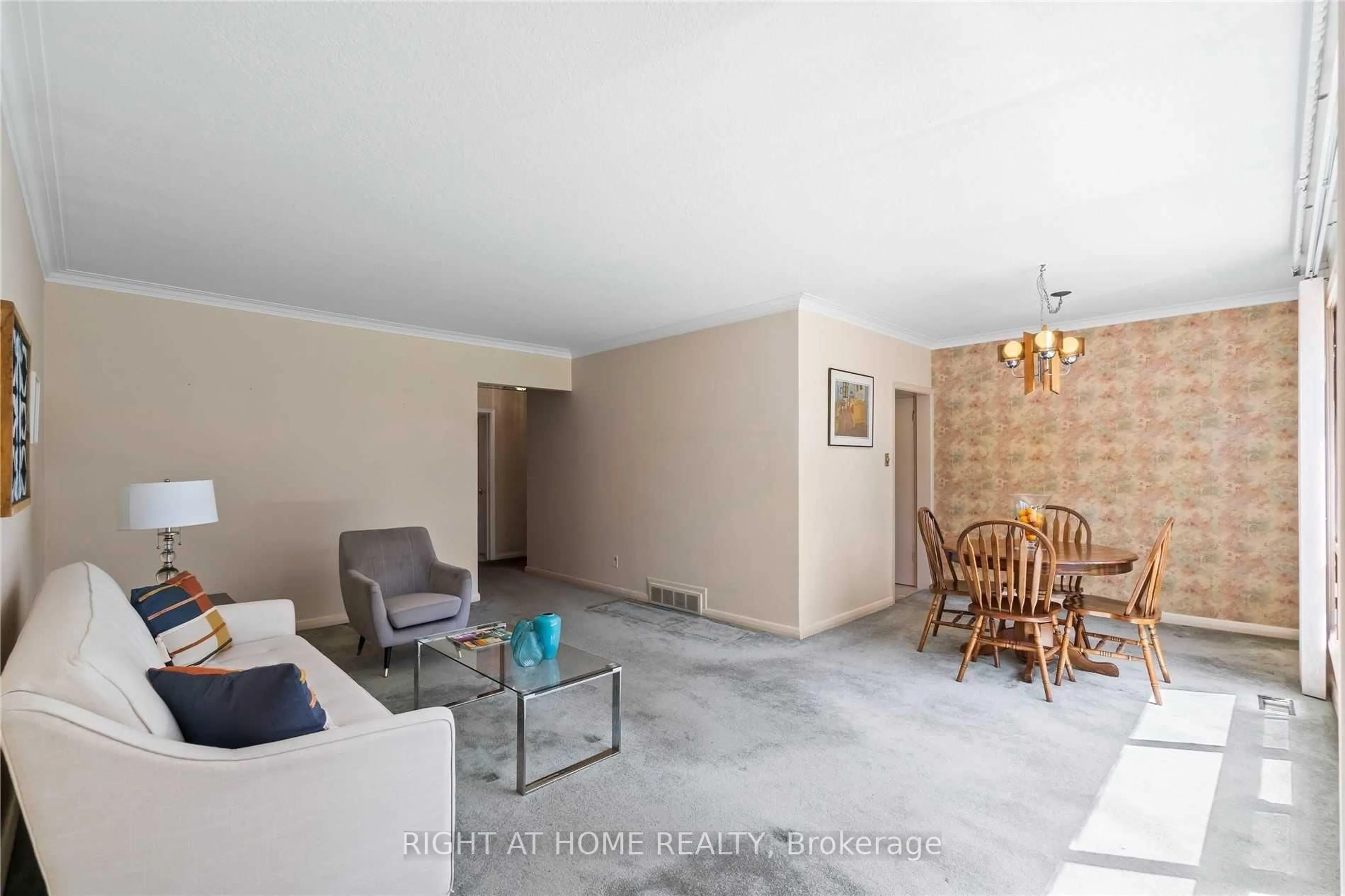 Living room with furniture, unknown for 15 Arnprior Rd, Toronto Ontario M1K 5A5