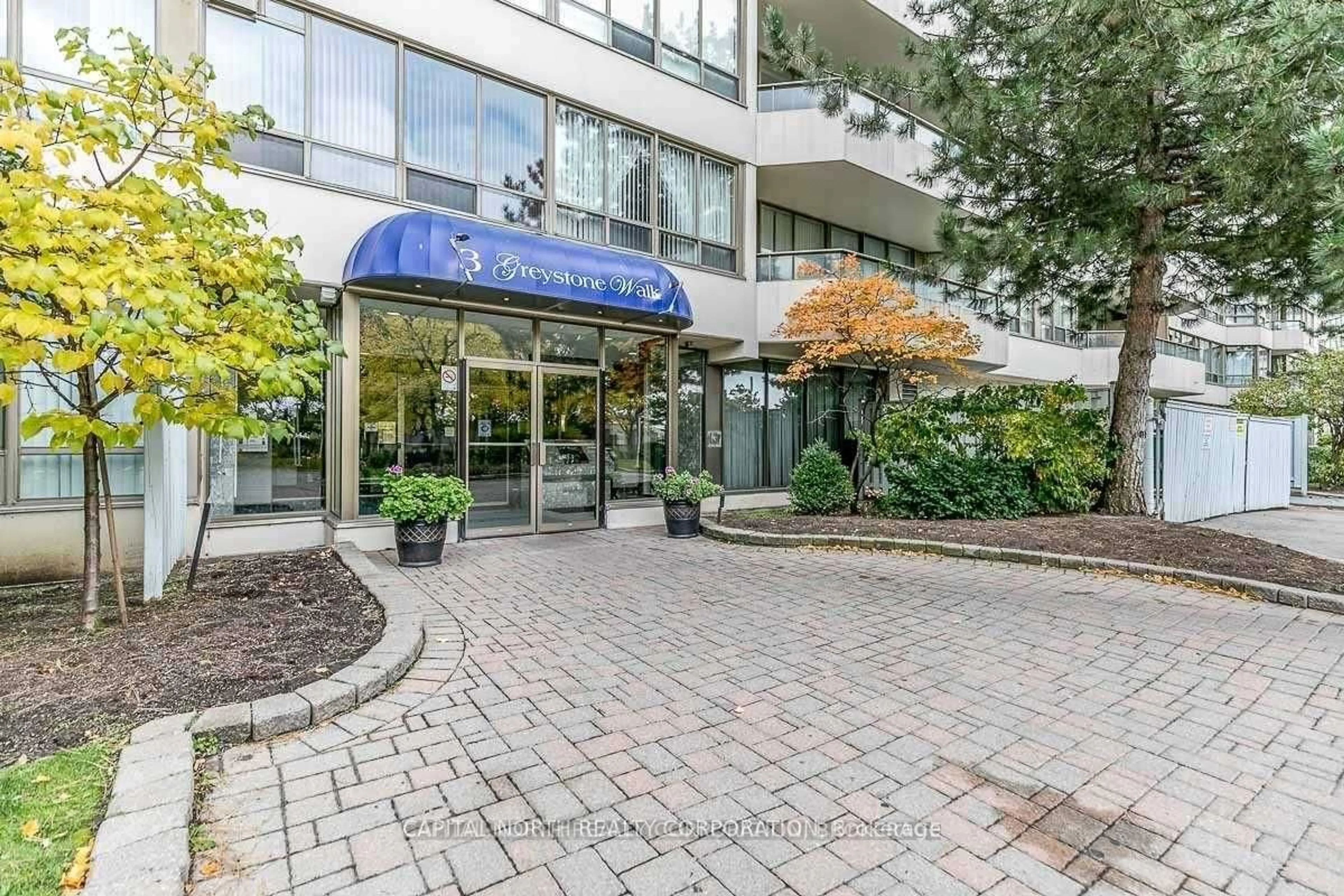 Indoor foyer for 3 Greystone Walk Dr #2130, Toronto Ontario M1K 5J4