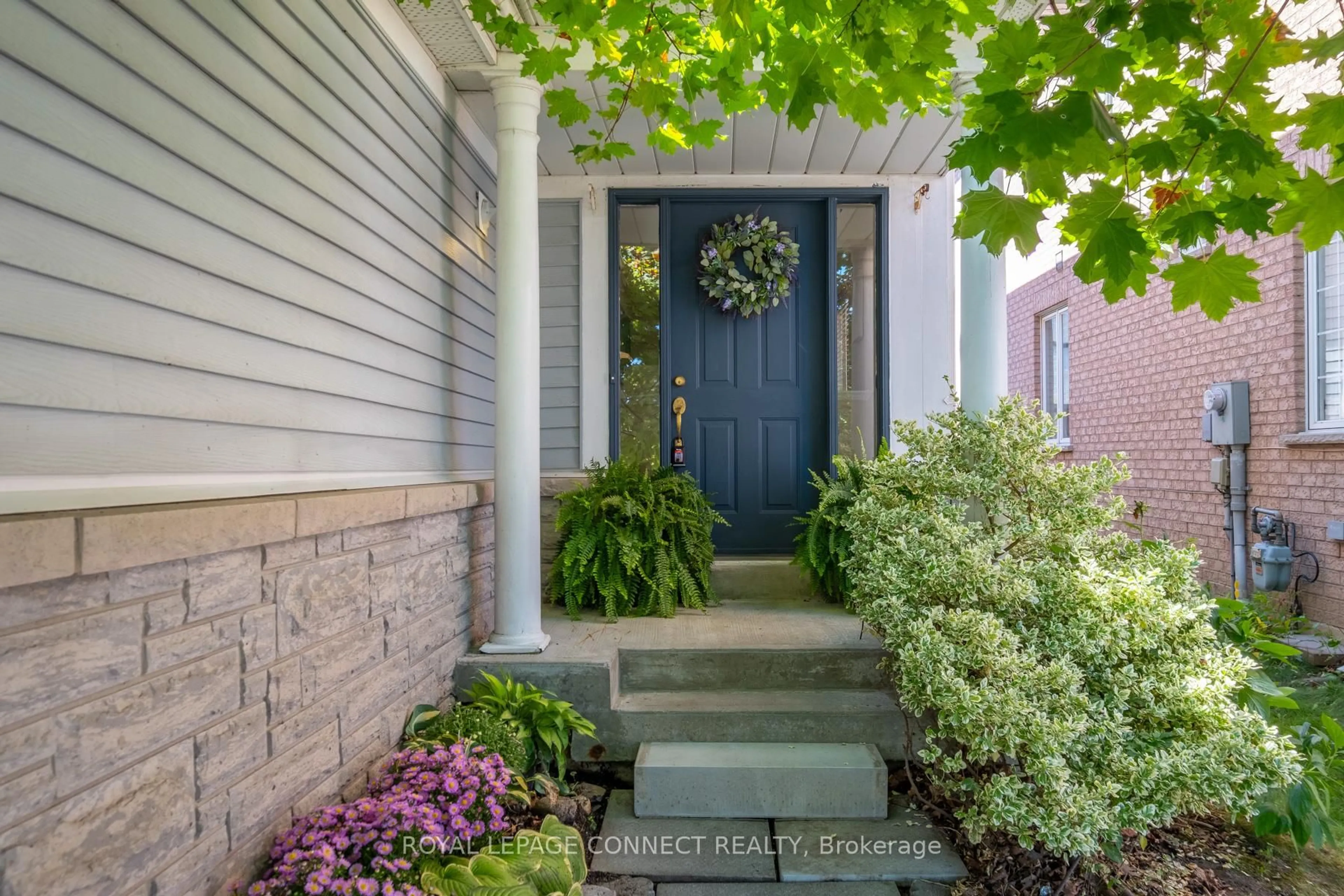 Indoor entryway for 59 Bar Harbour Sq, Toronto Ontario M1C 5E7