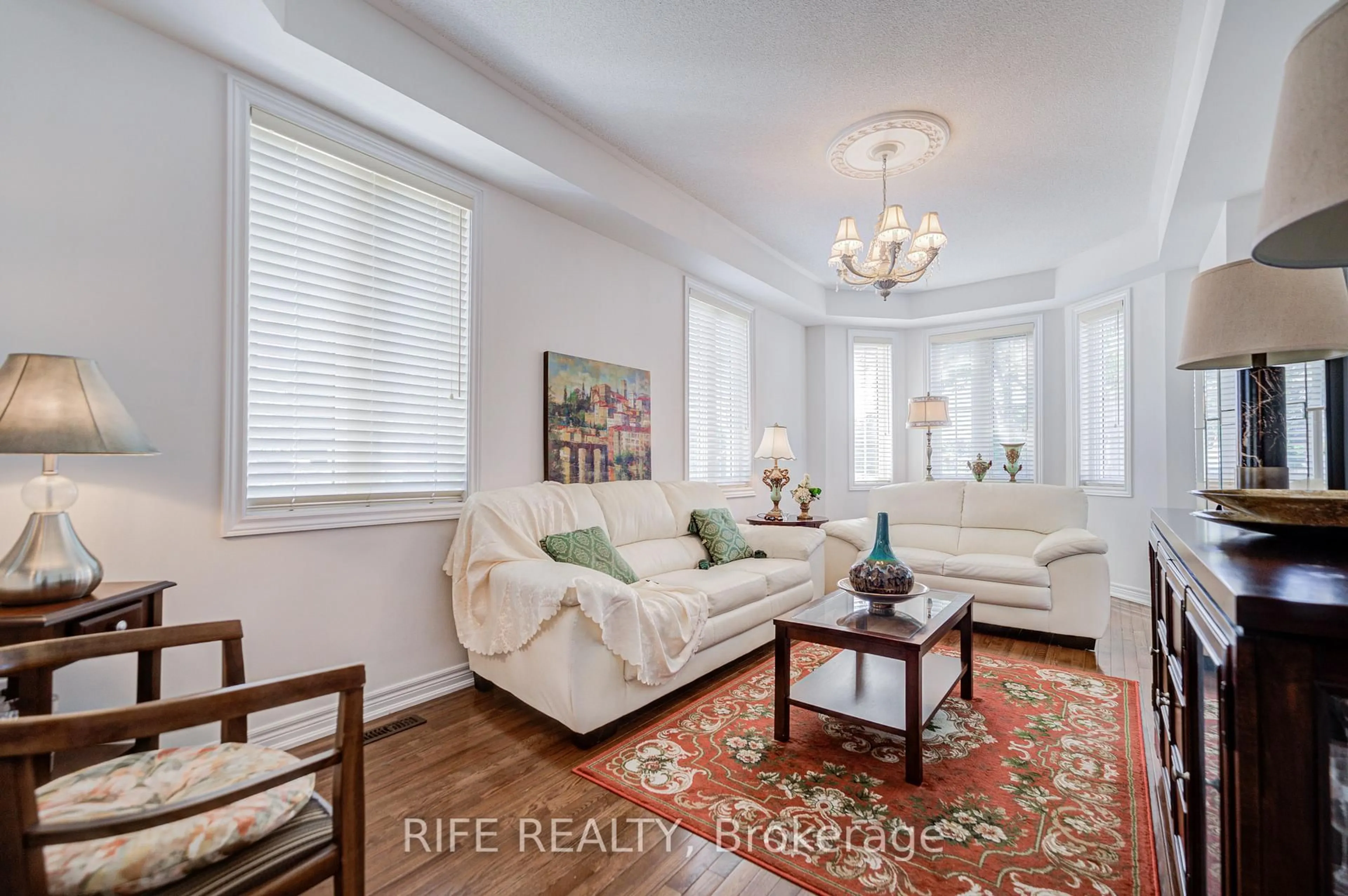 Living room with furniture, unknown for 106 Craggview Dr, Toronto Ontario M1E 2L8