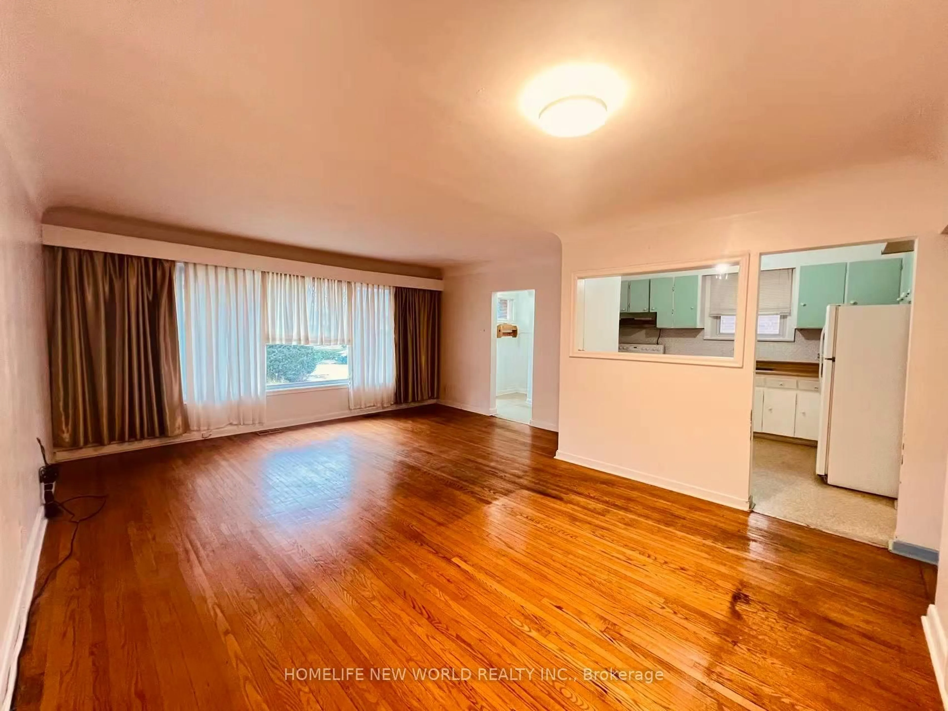 A pic of a room for 133 Budea Cres, Toronto Ontario M1R 4W2