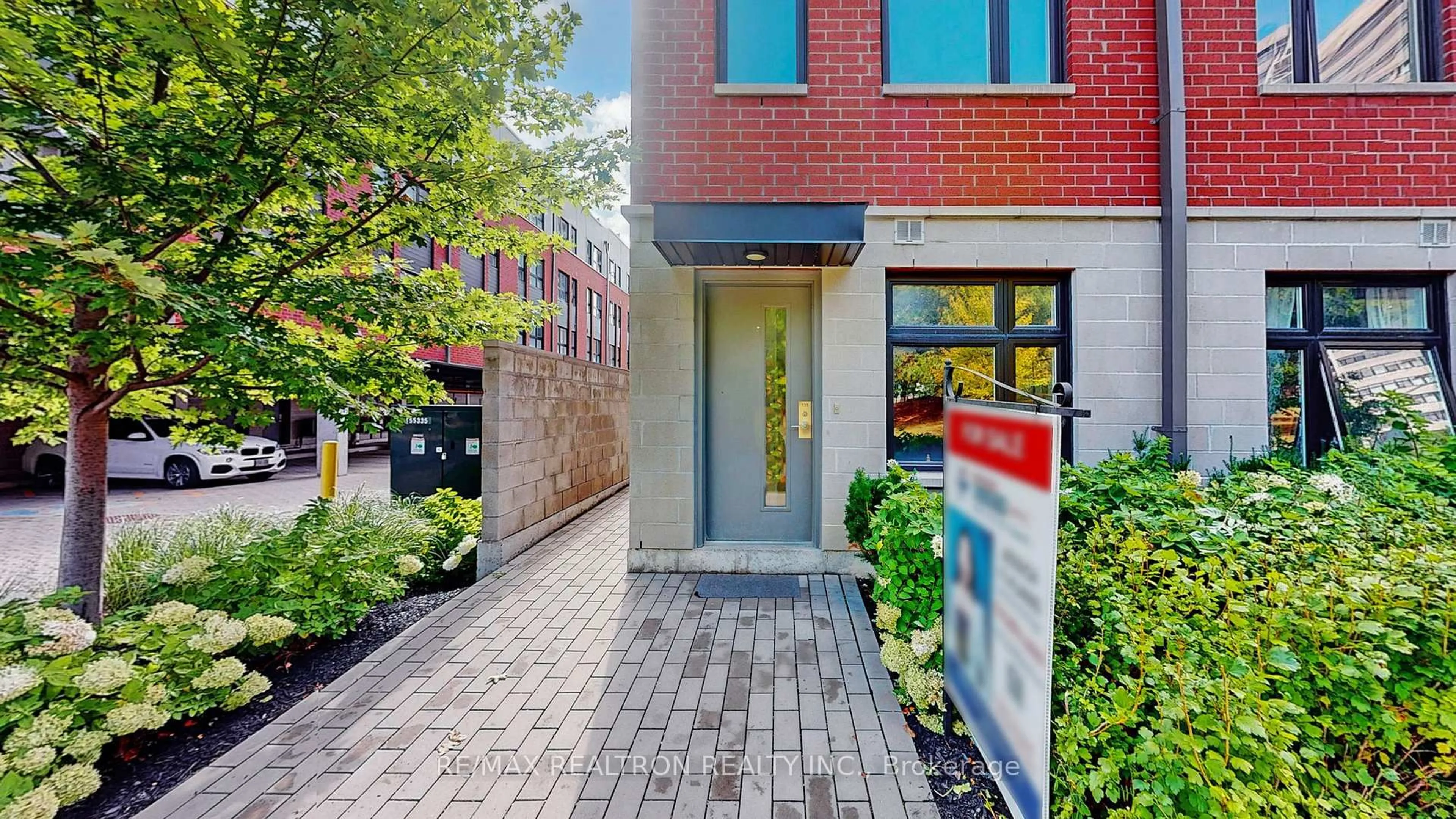 Home with brick exterior material, street for 20 Echo Pt #131, Toronto Ontario M1W 0A7