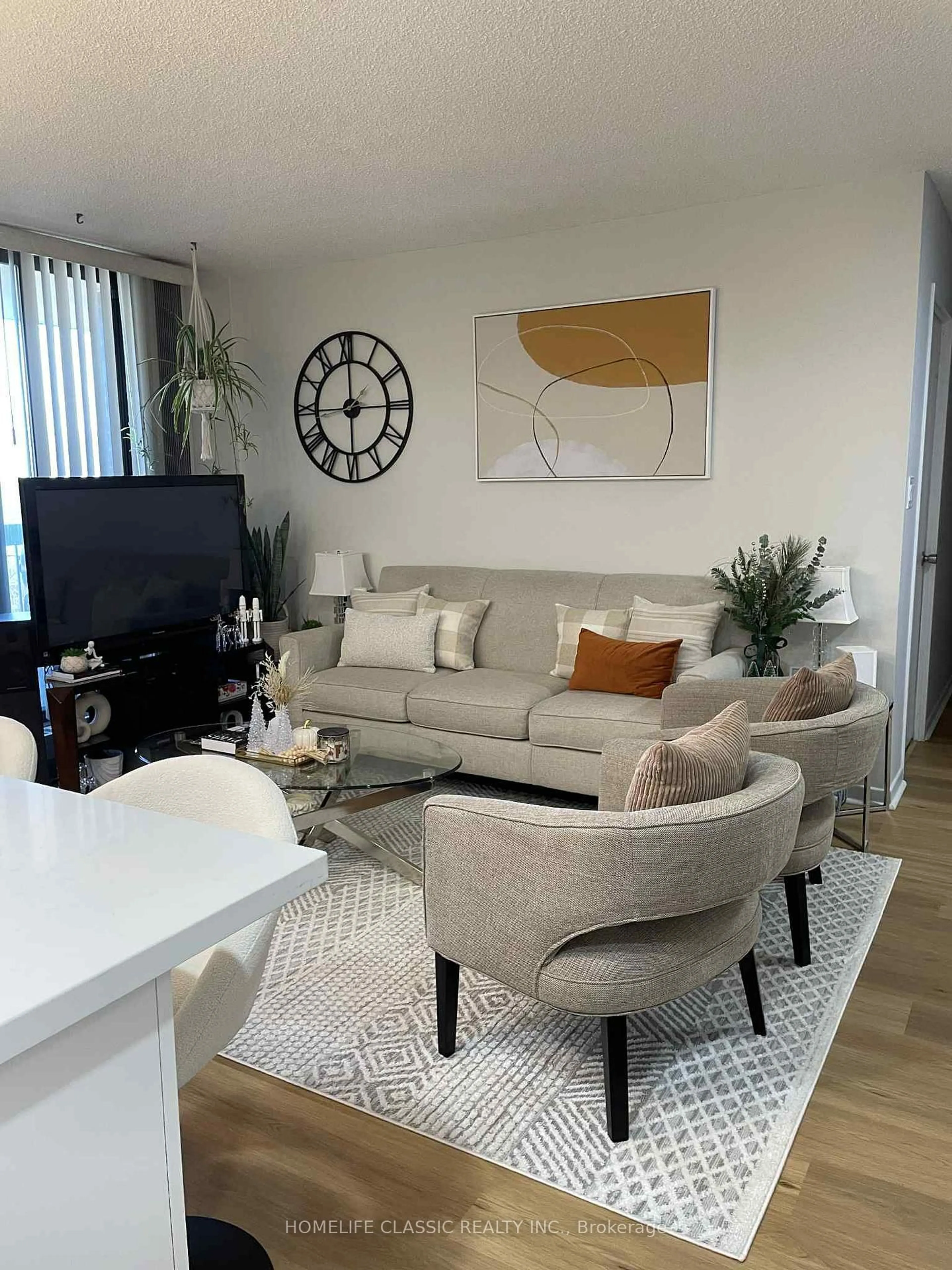 Living room with furniture, unknown for 90 Ling Rd #603, Toronto Ontario M1E 4Y3