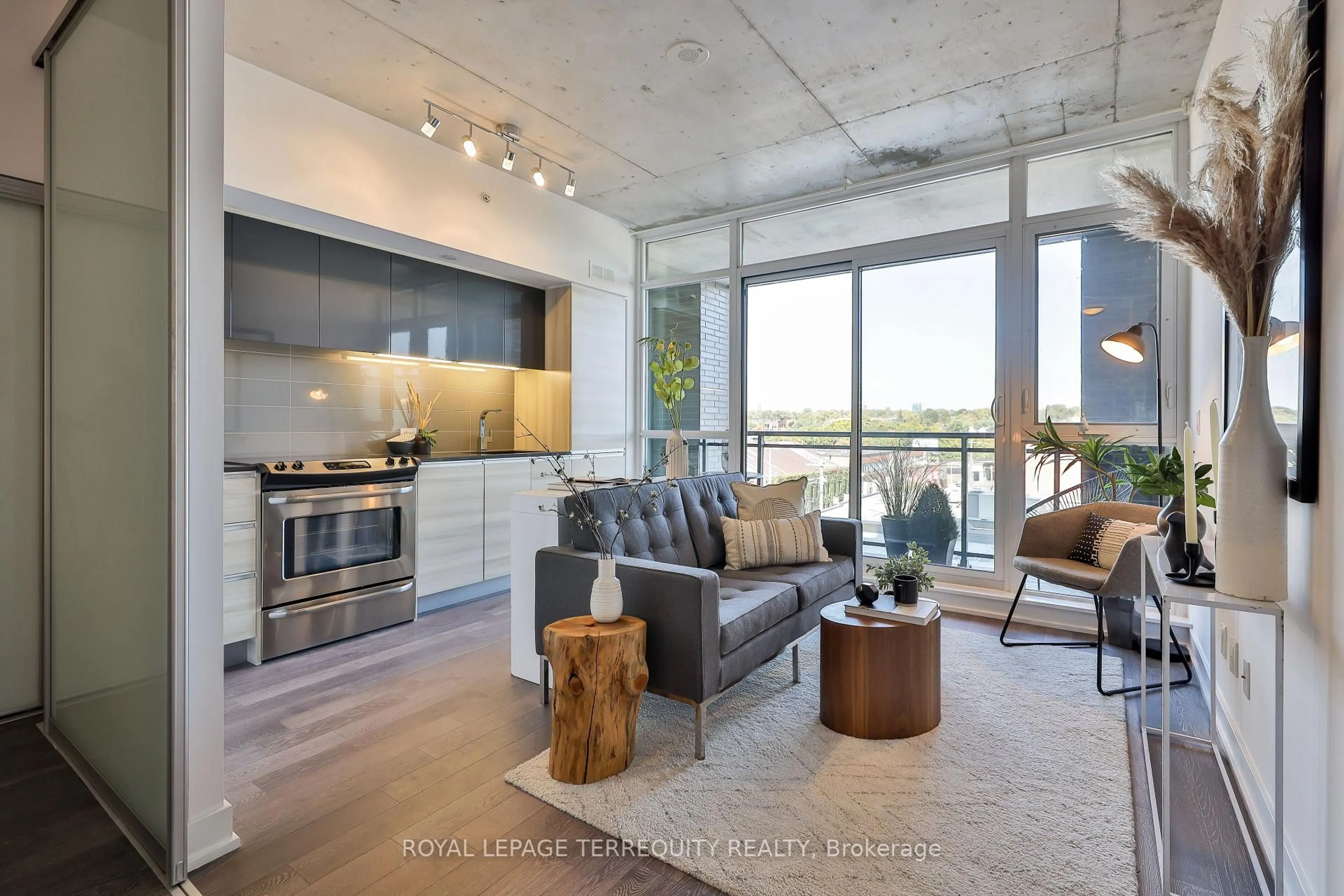 Living room with furniture, unknown for 1190 Dundas St #625, Toronto Ontario M4M 0C5