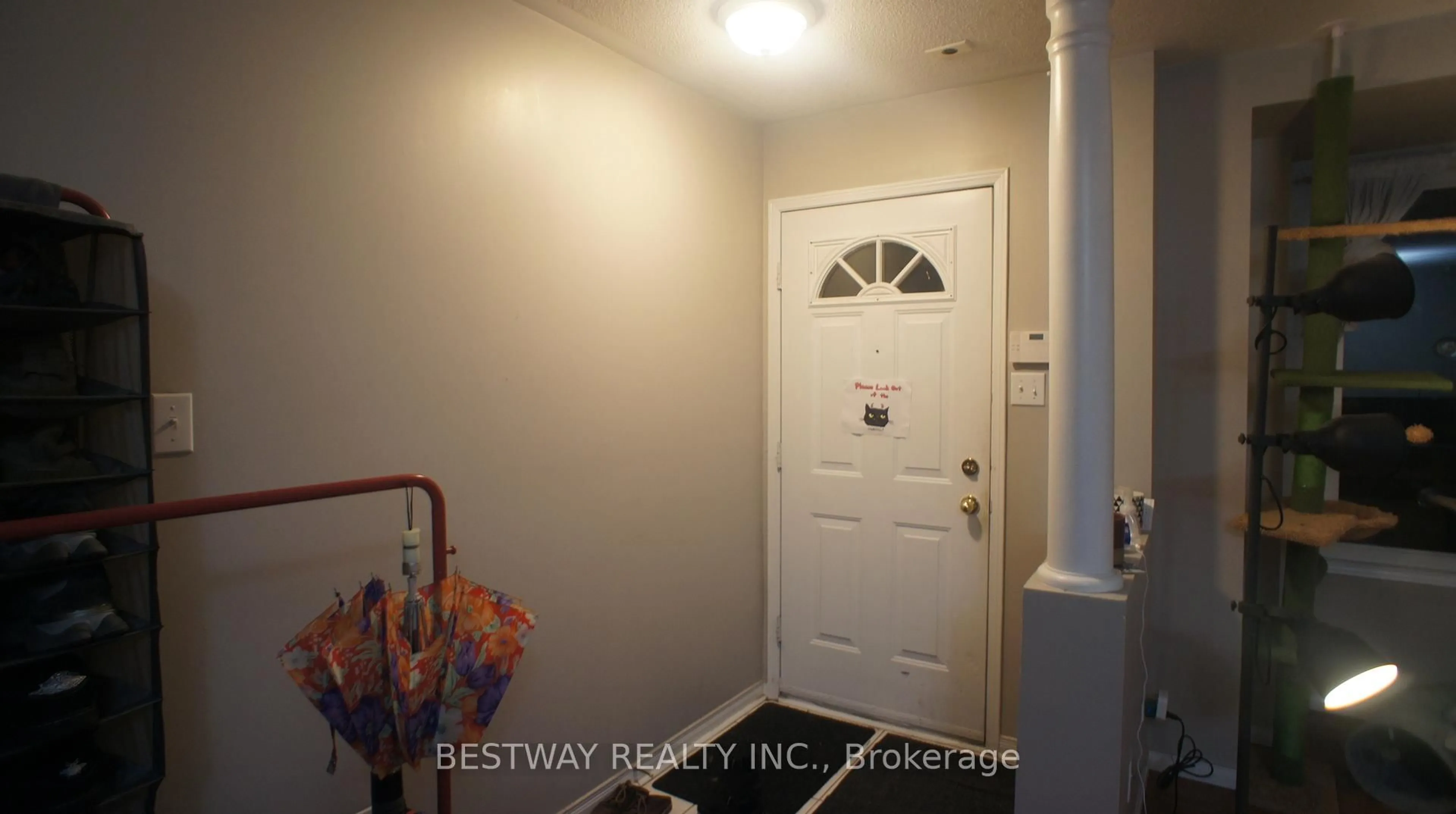 Indoor entryway for 28 Rosebank Dr #1603, Toronto Ontario M1B 5Z1
