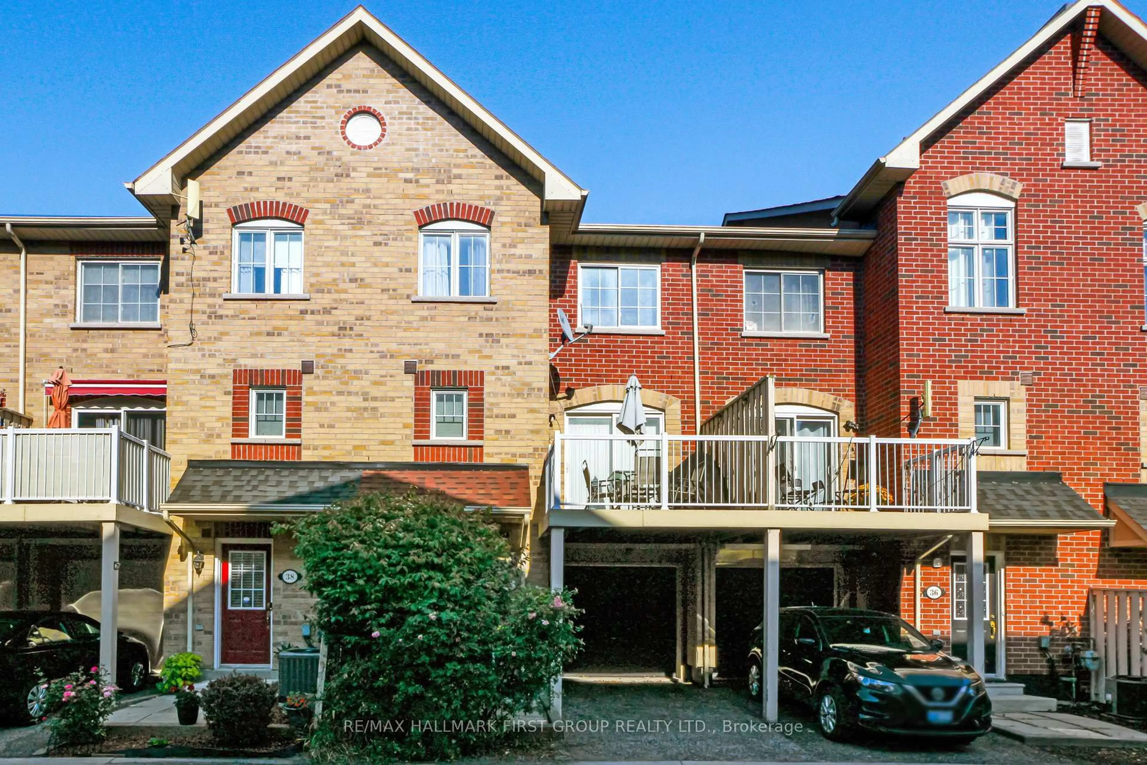 A pic from outside/outdoor area/front of a property/back of a property/a pic from drone, street for 1775 Valley Farm Rd #37, Pickering Ontario L1V 7J9