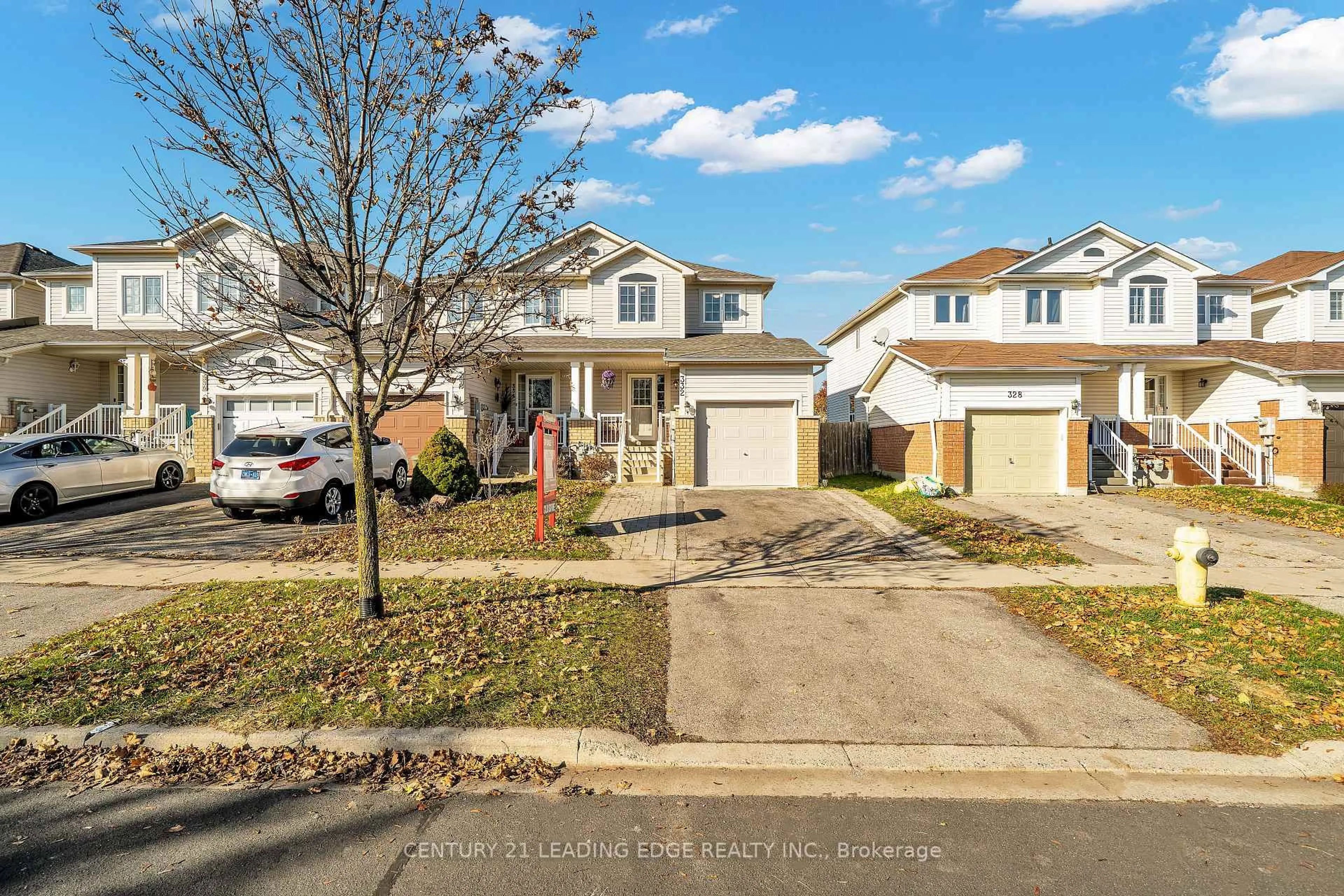 A pic from outside/outdoor area/front of a property/back of a property/a pic from drone, street for 332 Swindells St, Clarington Ontario L1C 5G9