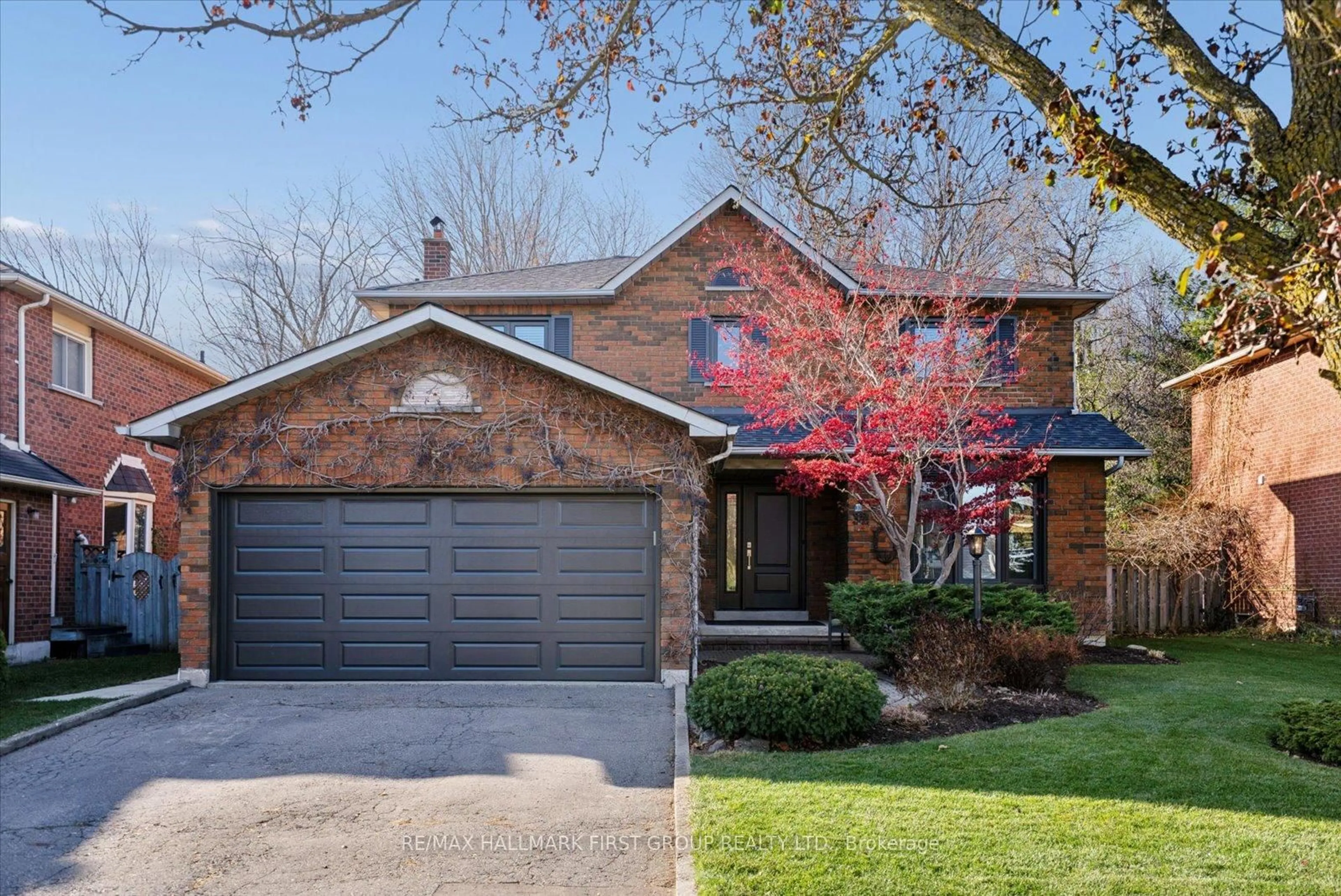 Home with brick exterior material, street for 32 Forest Heights St, Whitby Ontario L1R 1T5