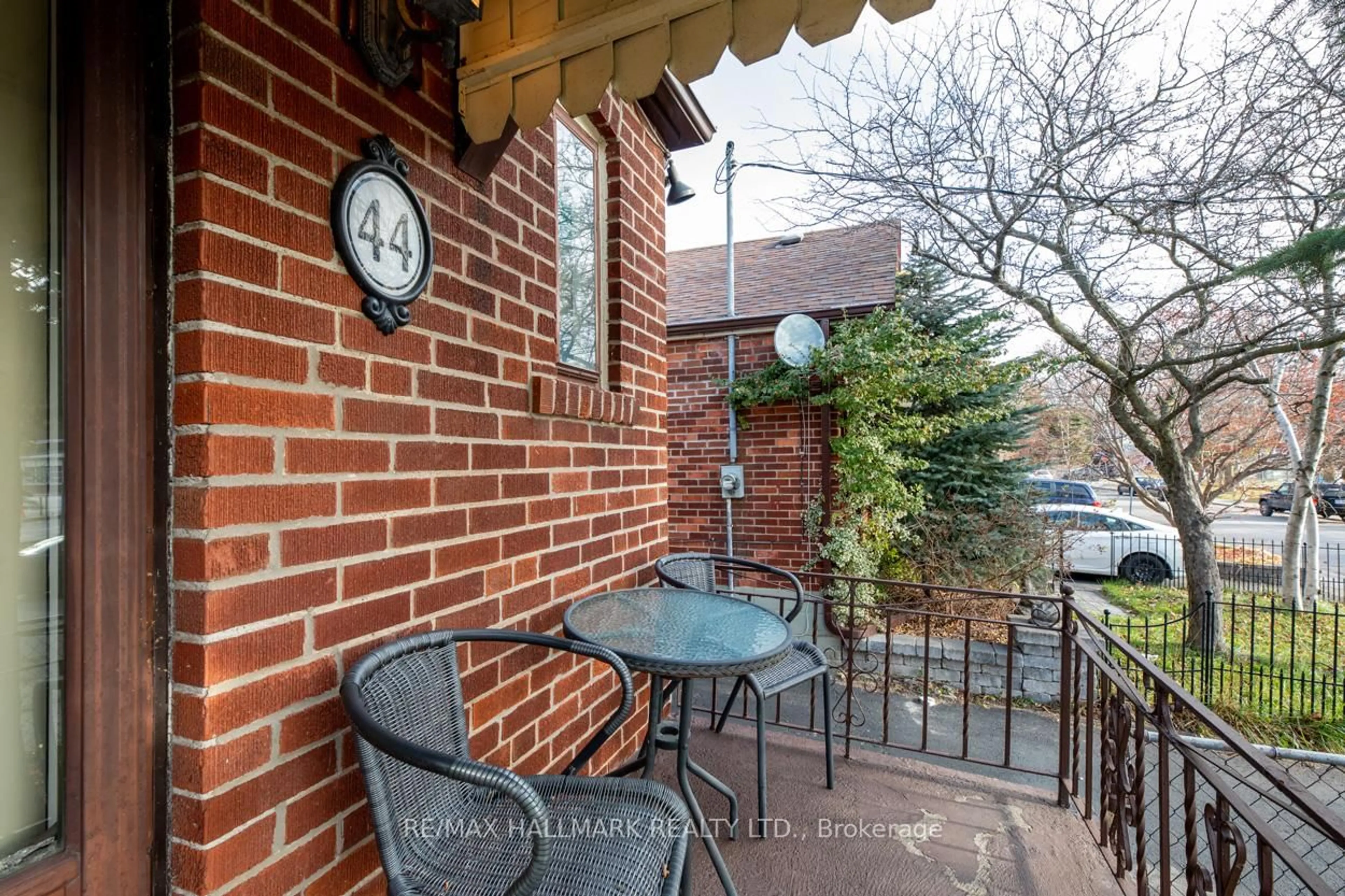 Patio, water/lake/river/ocean view for 44 Freeman St, Toronto Ontario M1N 2C2