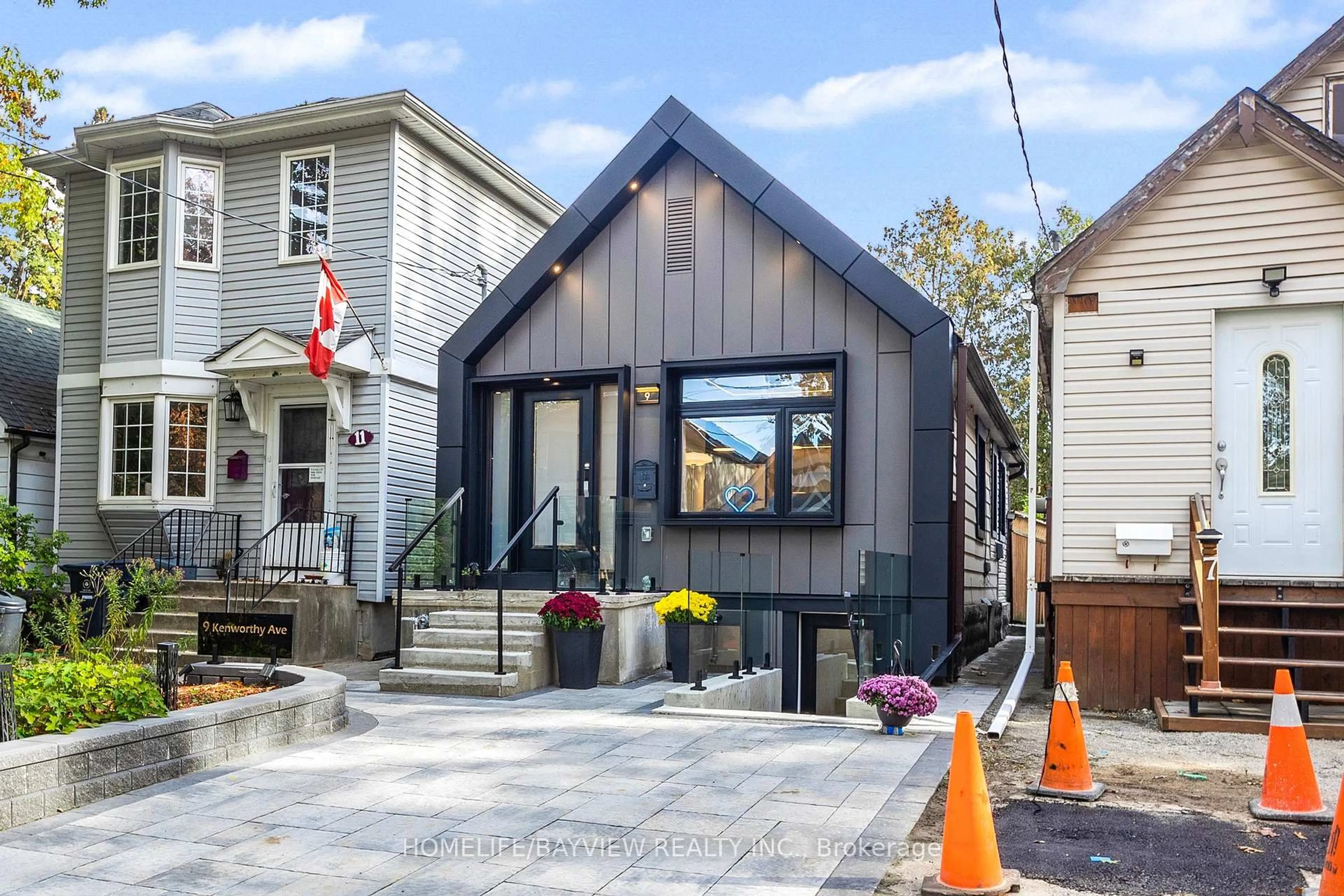 Home with vinyl exterior material, street for 9 Kenworthy Ave, Toronto Ontario M1L 3B1