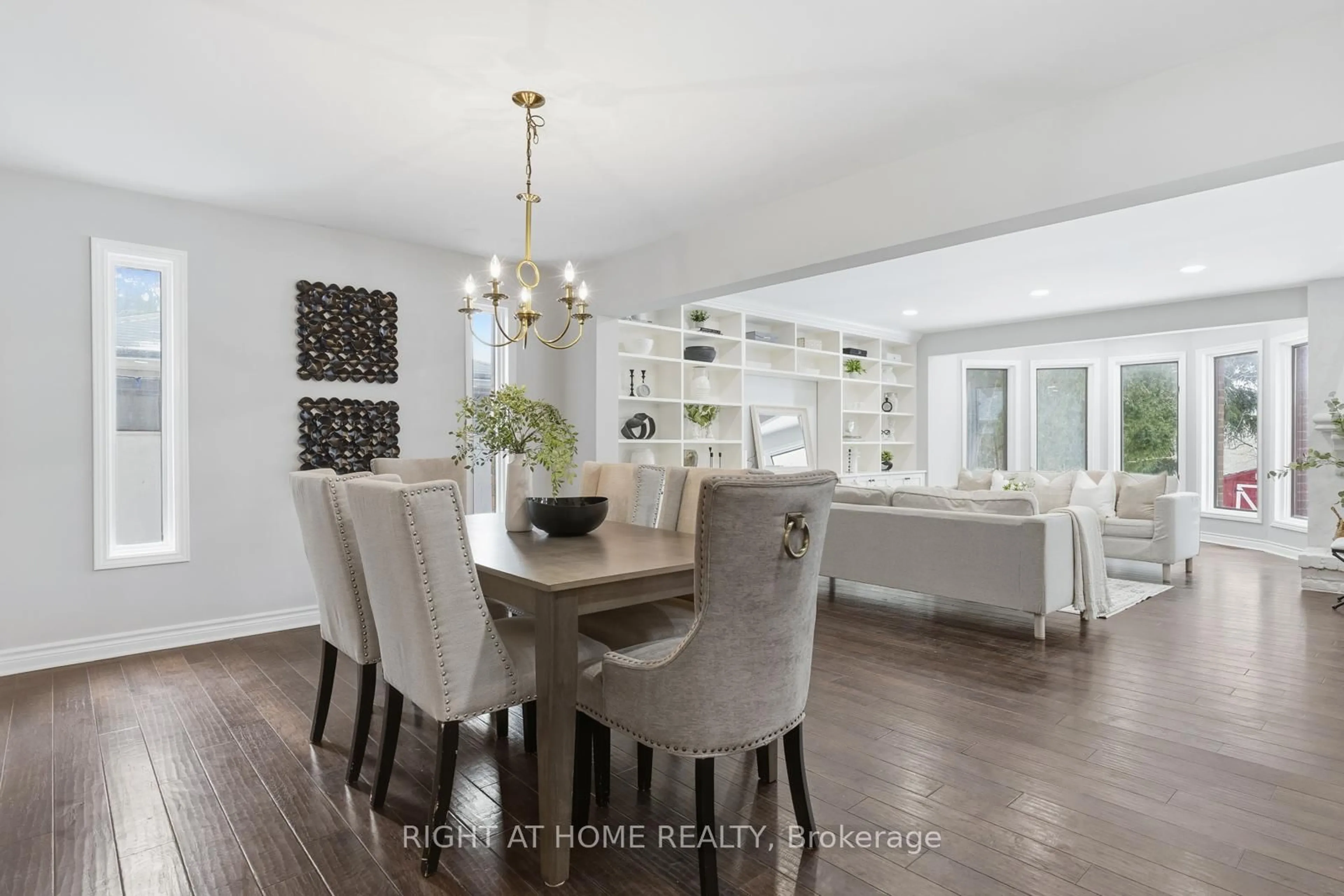 Dining room, unknown for 206 High St, Whitby Ontario L1N 5H6