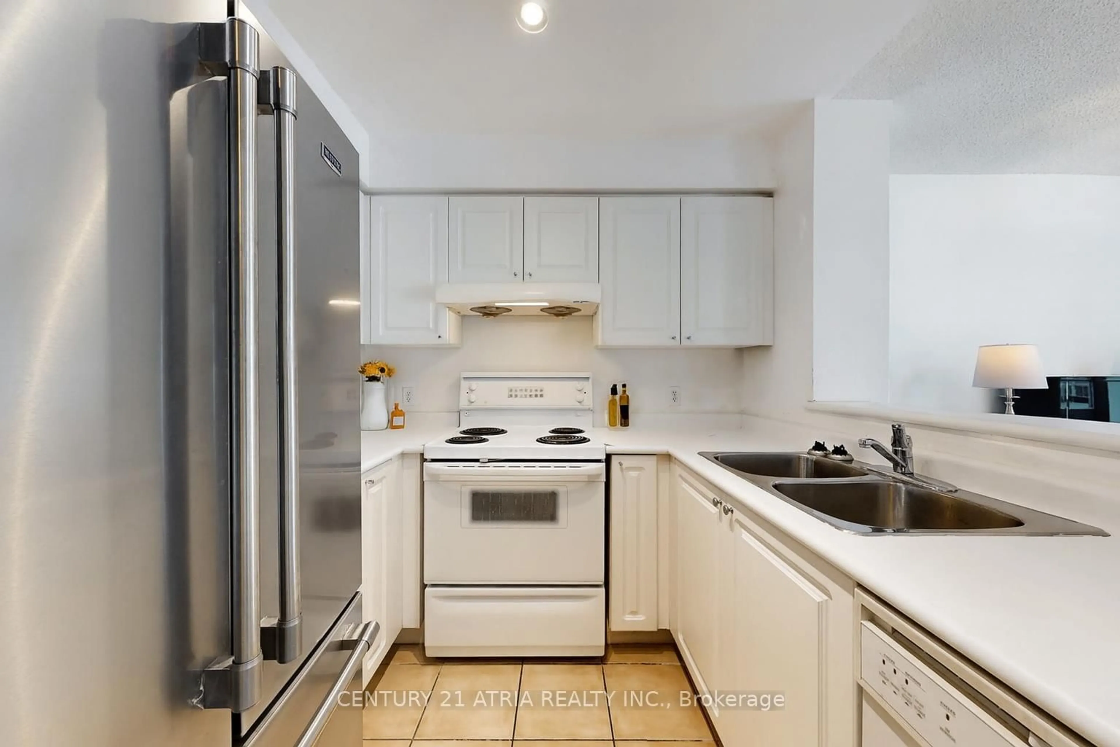 Standard kitchen, unknown for 11 Lee Centre Dr ##2002, Toronto Ontario M1H 3J5