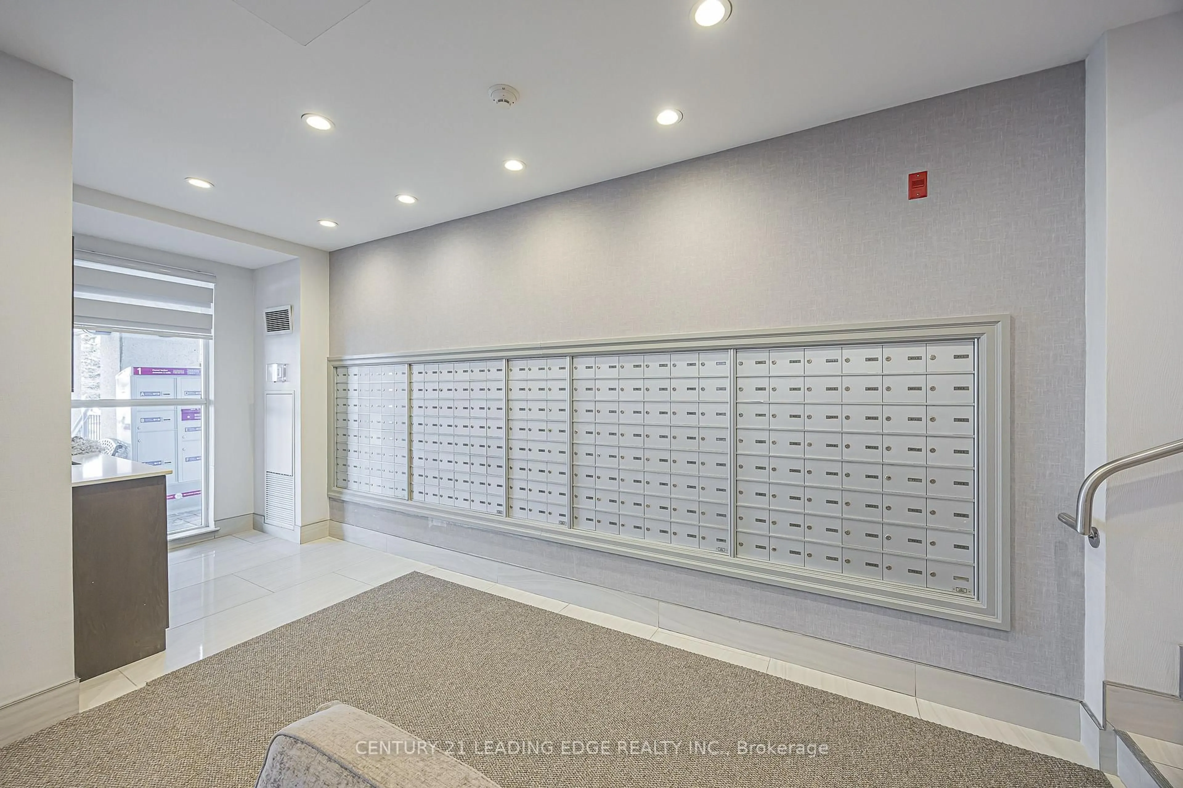 Indoor foyer for 340 Watson St #318, Whitby Ontario L1N 9G1