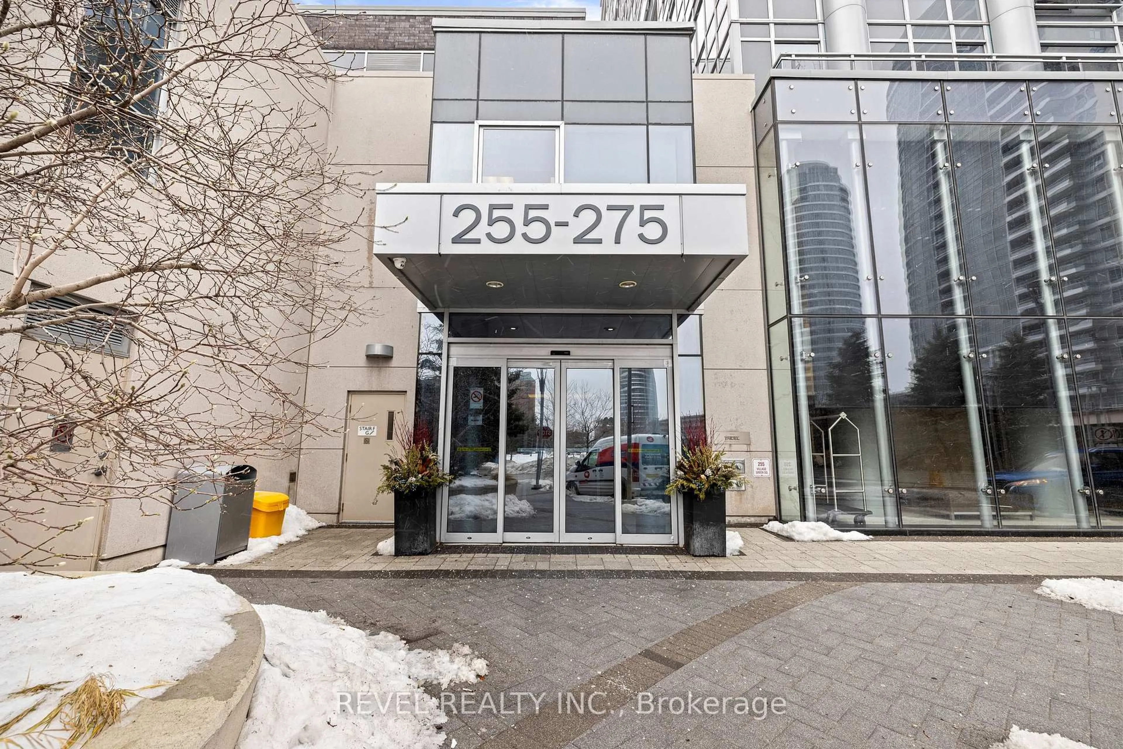 Indoor foyer for 275 VILLAGE GREEN Sq #619, Toronto Ontario M1S 0L8
