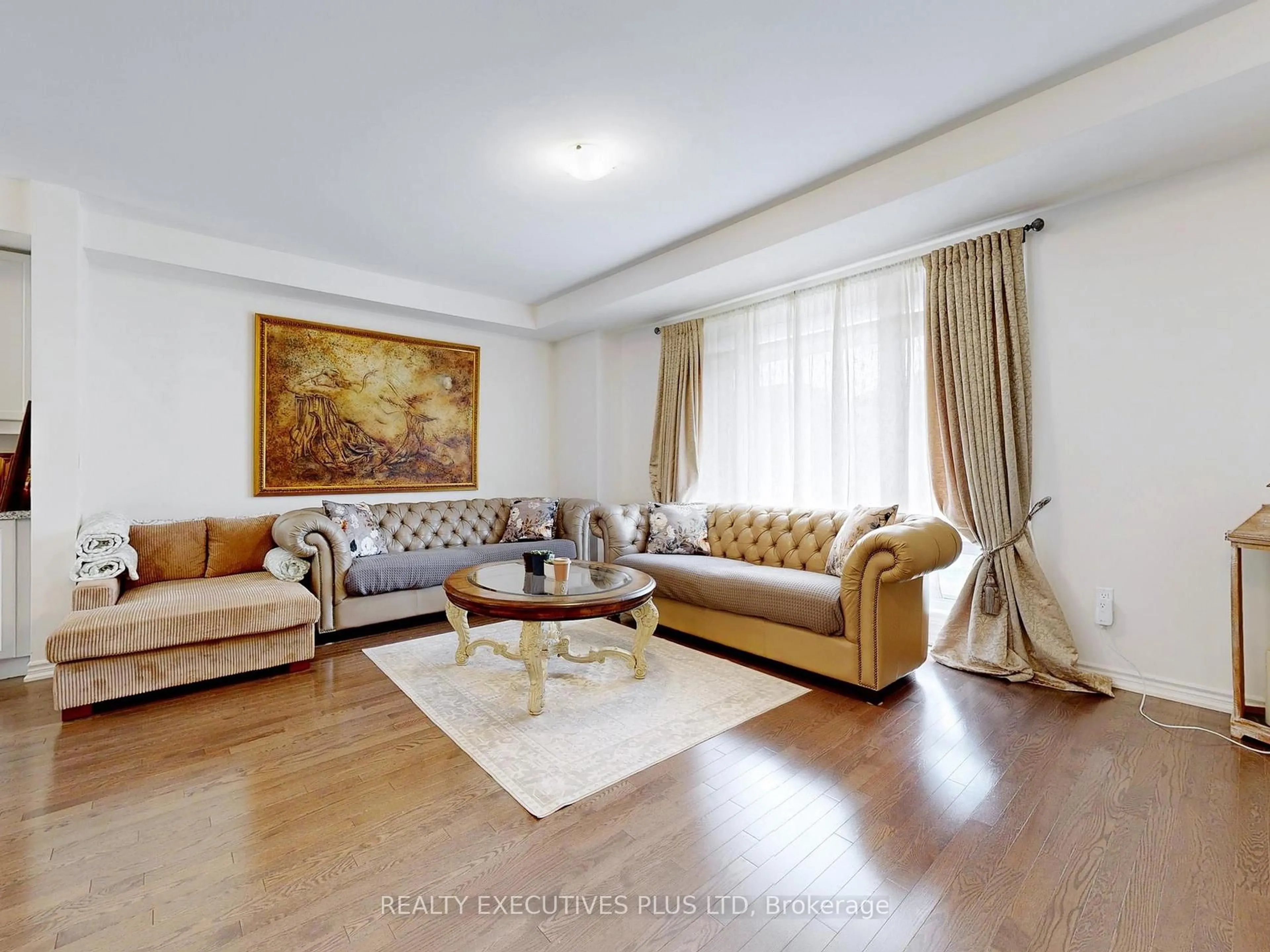 Living room with furniture, unknown for 518 Danks Ridge Dr, Ajax Ontario L1S 7S9