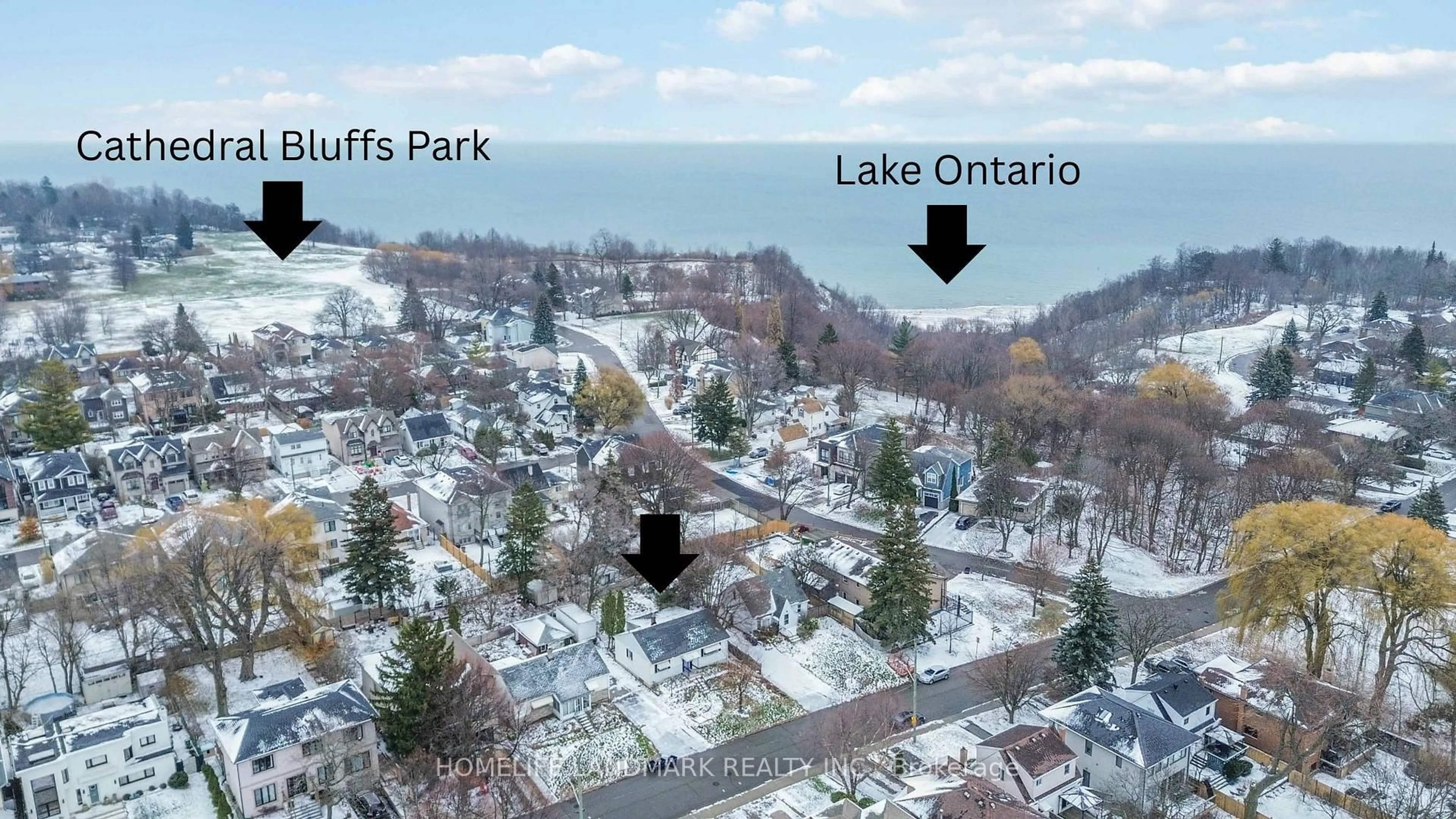 A pic from outside/outdoor area/front of a property/back of a property/a pic from drone, water/lake/river/ocean view for 81 Brooklawn Ave, Toronto Ontario M1M 2P7