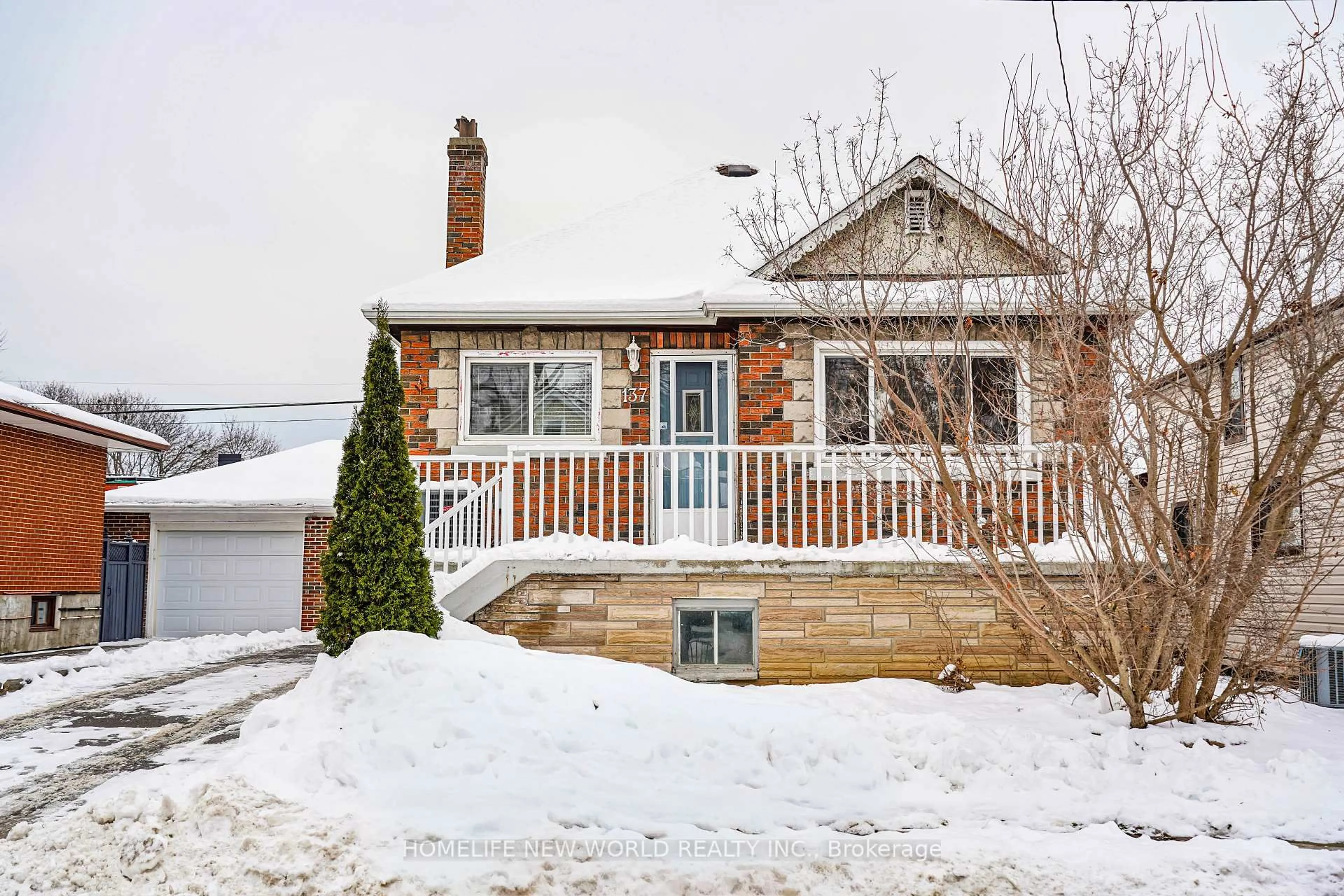 Unknown for 137 Banting Ave, Oshawa Ontario L1H 2M5