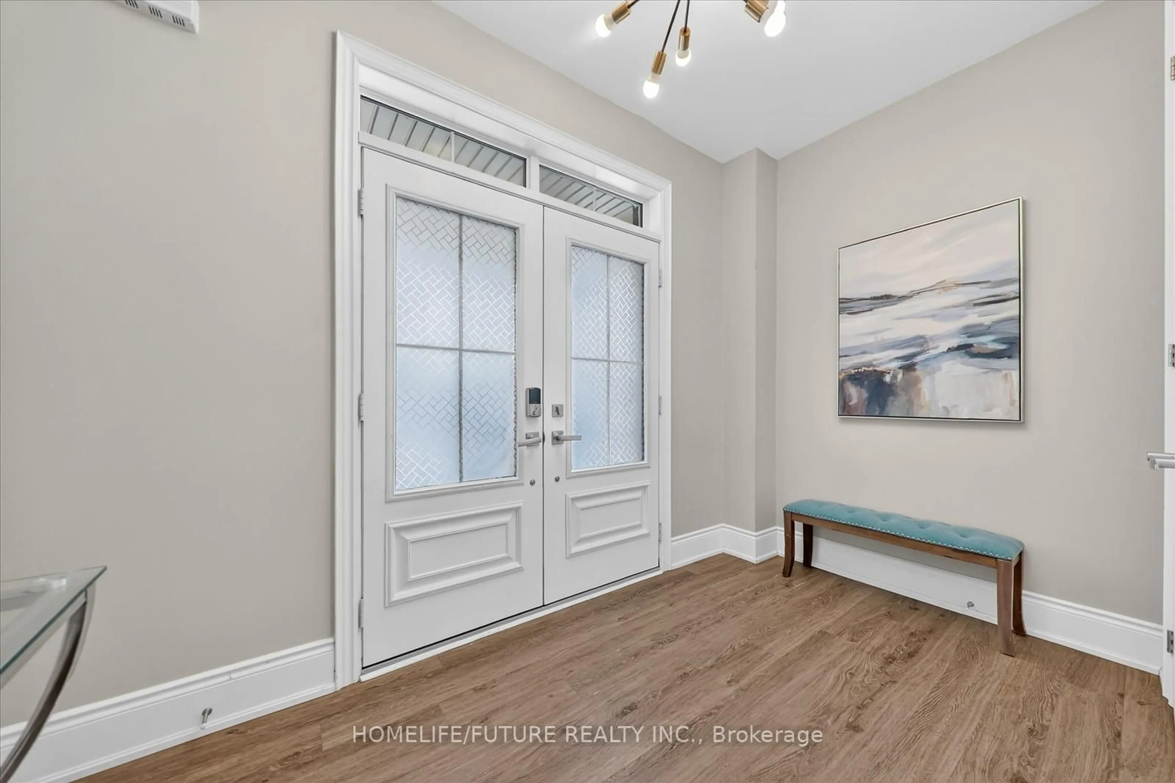 Indoor entryway for 238 Lyle Dr, Clarington Ontario L1C 0V6