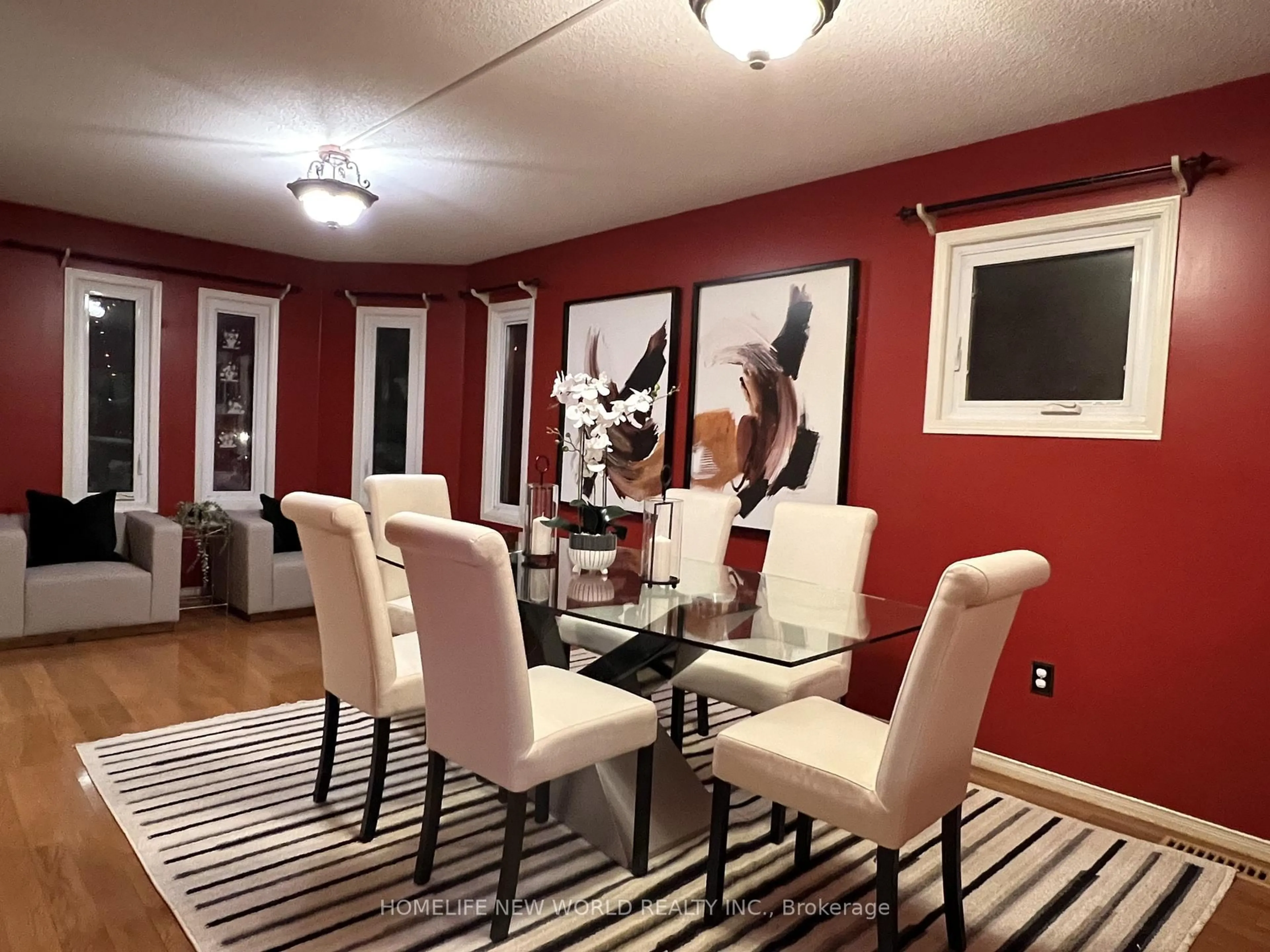 Dining room, wood/laminate floor for 21 Inkpen Lane, Whitby Ontario L1R 2H2