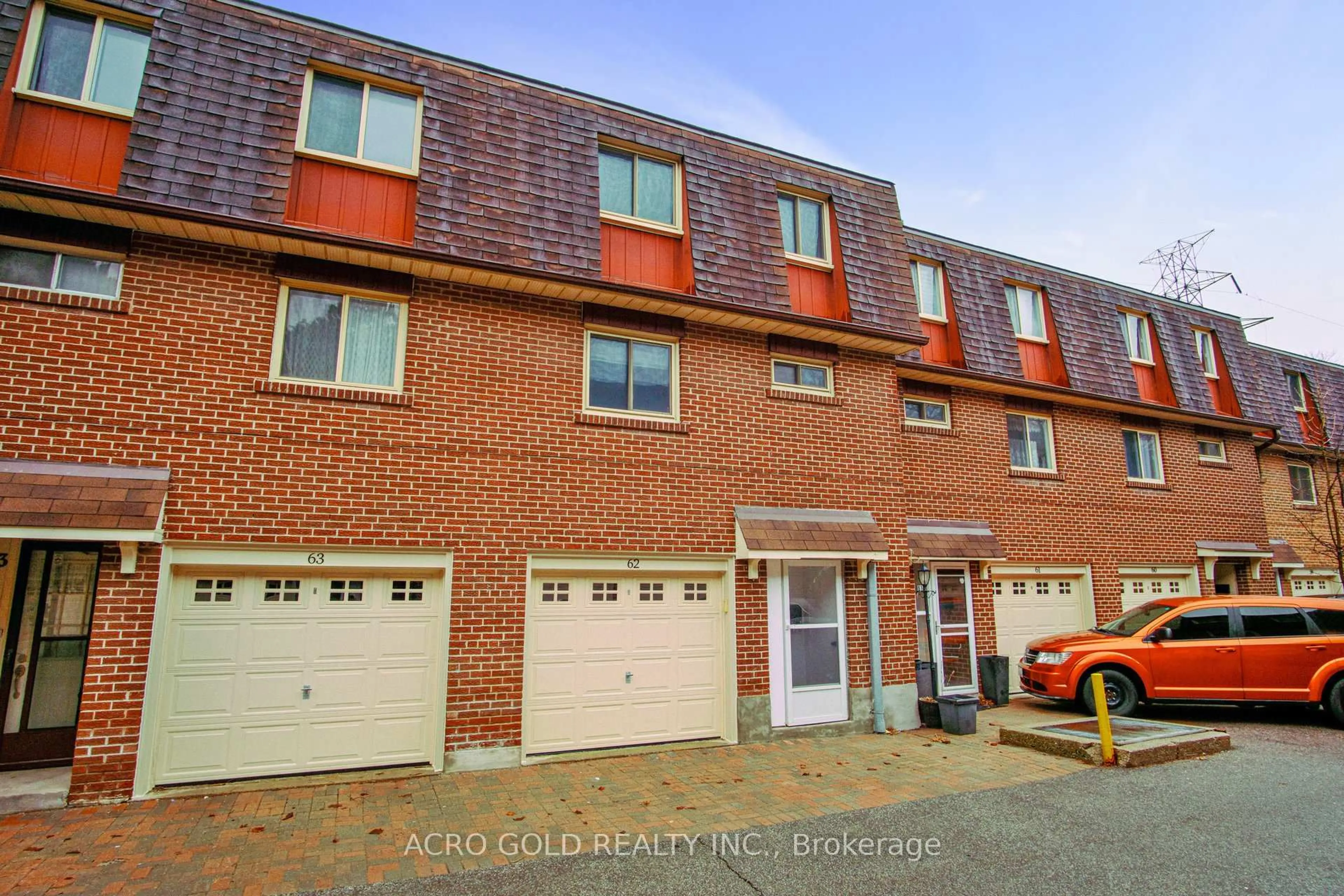 A pic from outside/outdoor area/front of a property/back of a property/a pic from drone, street for 441 Military Tr #62, Toronto Ontario M1E 4E8