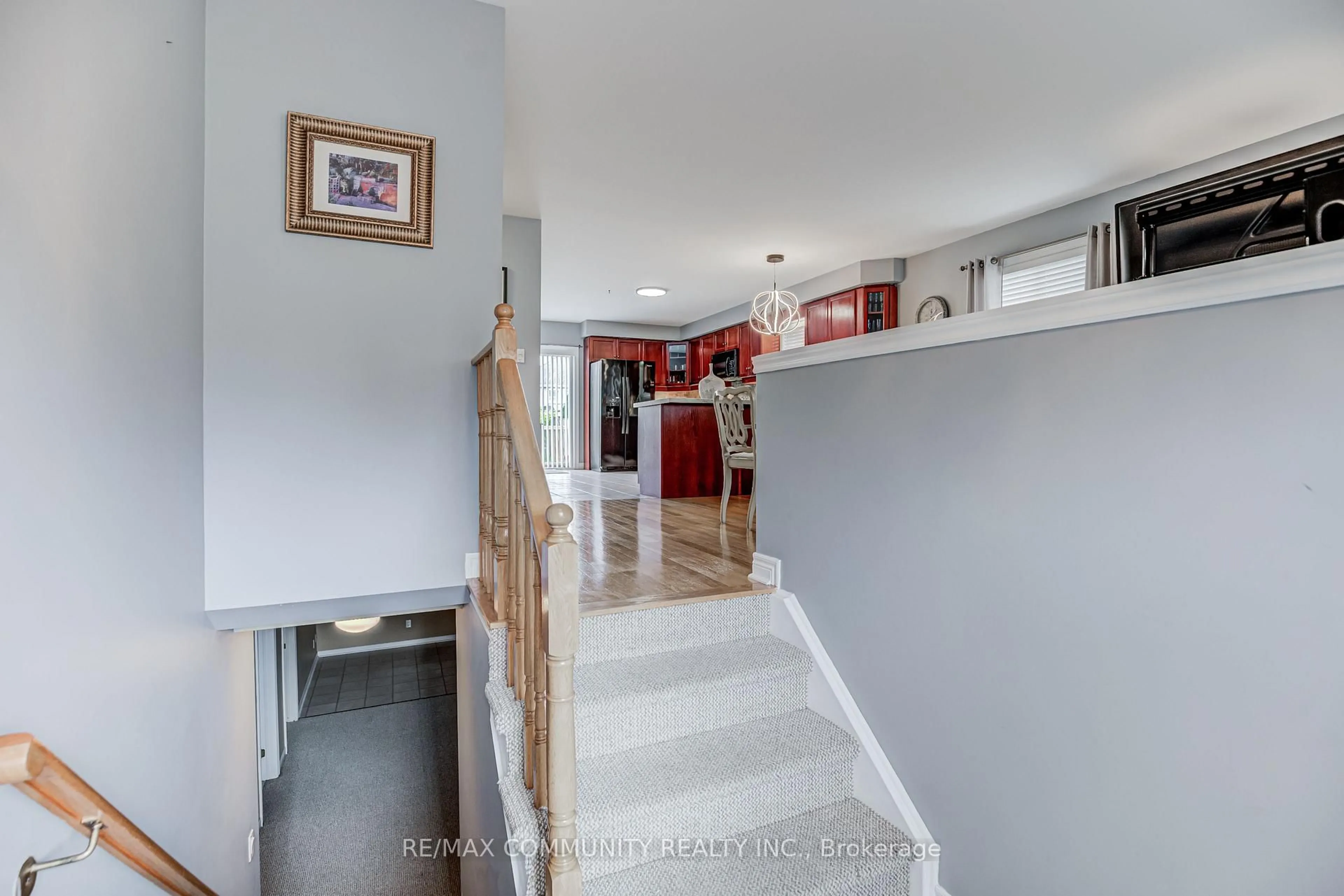 Unknown for 48 Bloom Ave, Clarington Ontario L1B 1N6