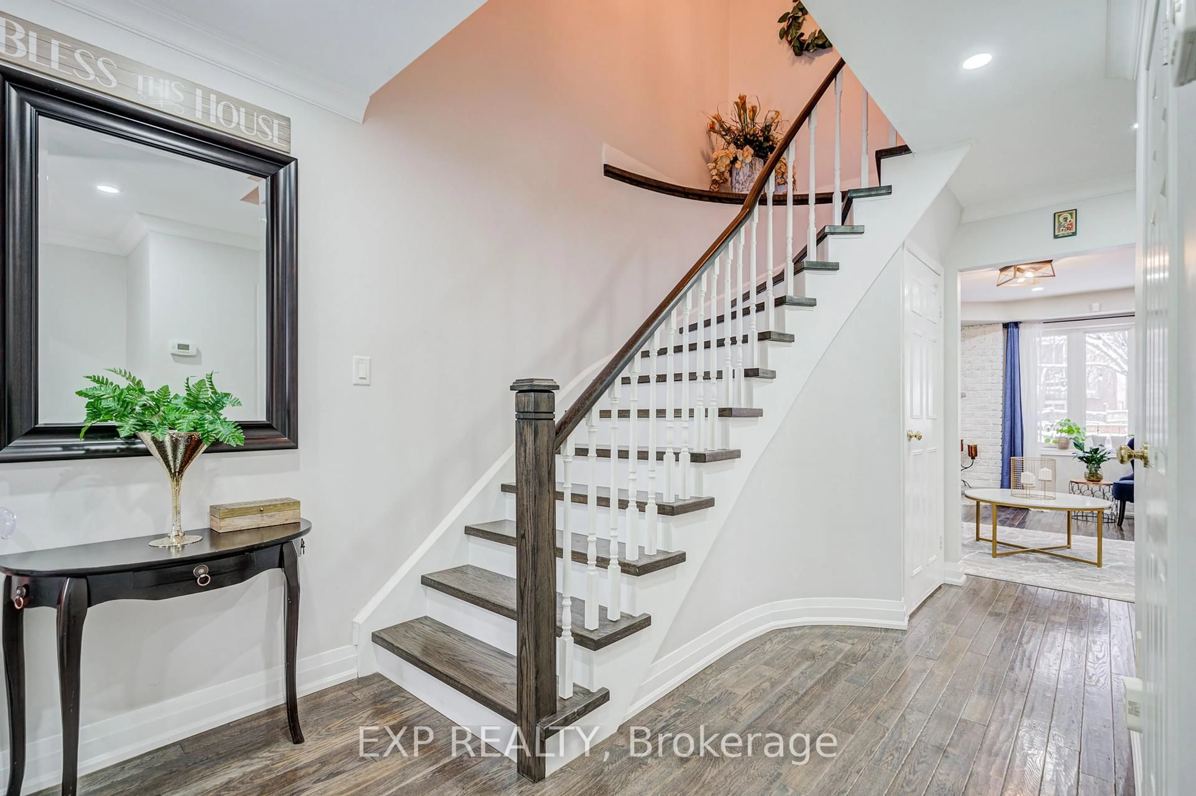 Stairs for 11 Eberlee Crt, Whitby Ontario L1N 8C9