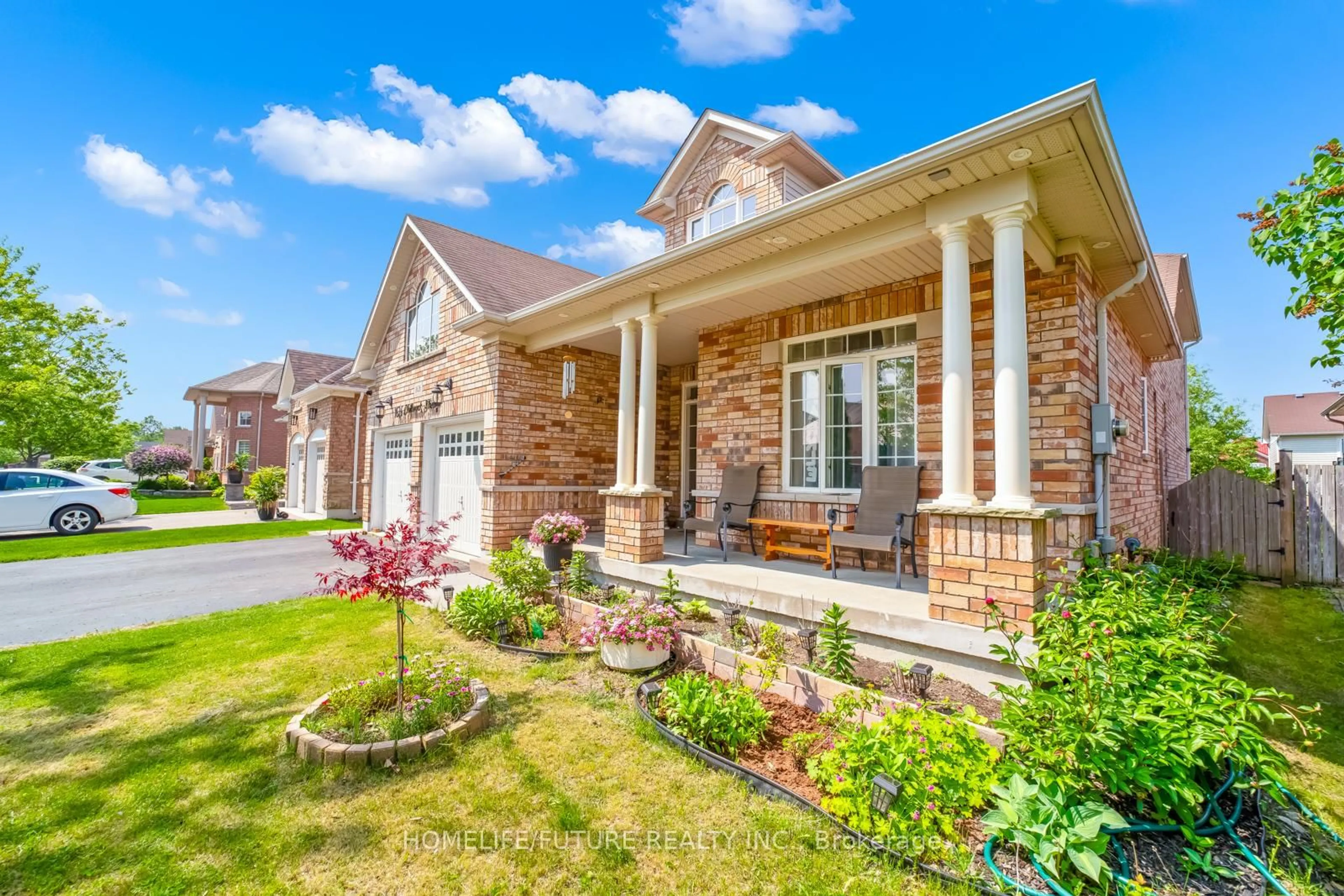 Home with brick exterior material, street for 1626 Chilliwack St, Oshawa Ontario L1K 0C4