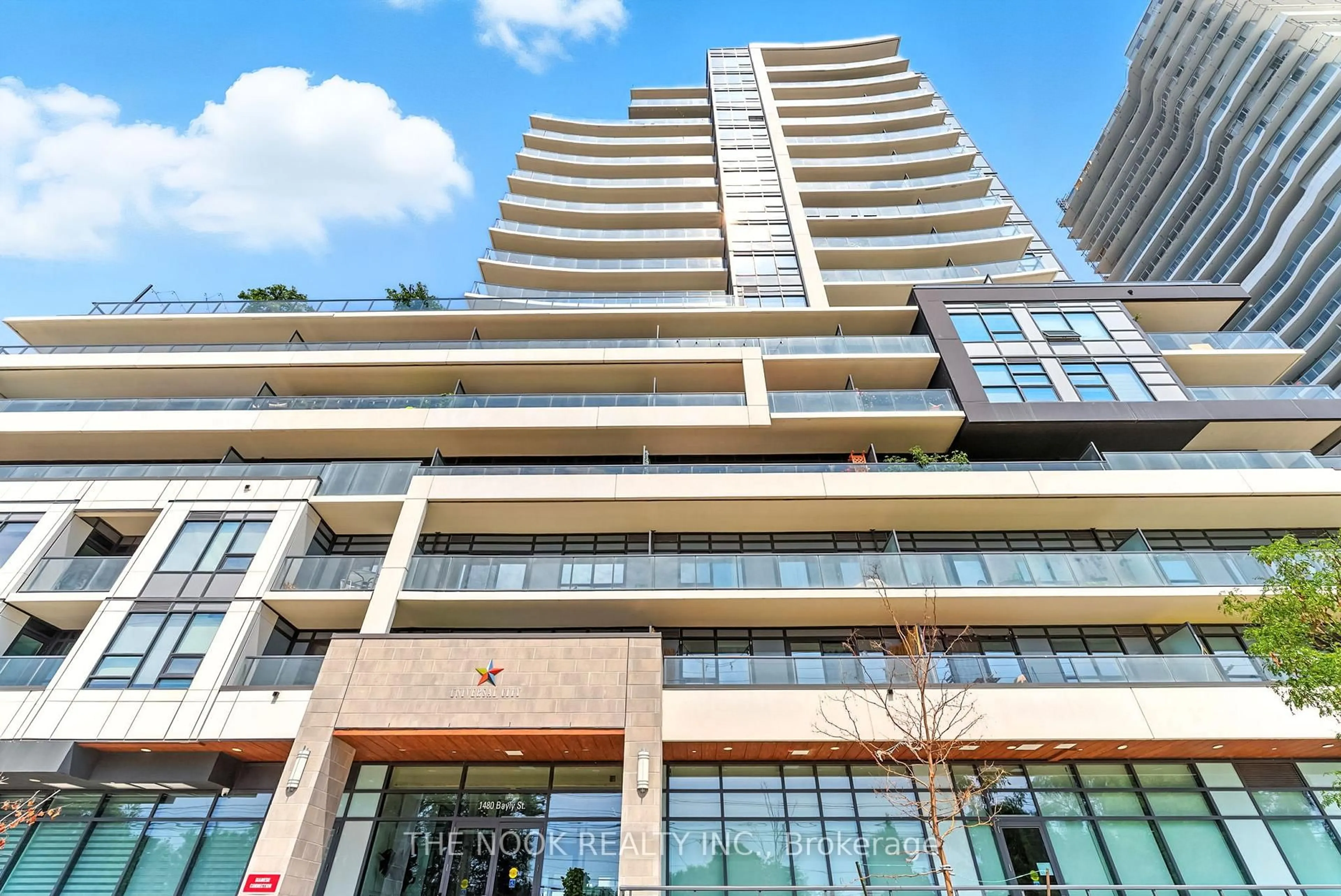 Indoor foyer for 1480 Bayly St #1612, Pickering Ontario L1W 0C2