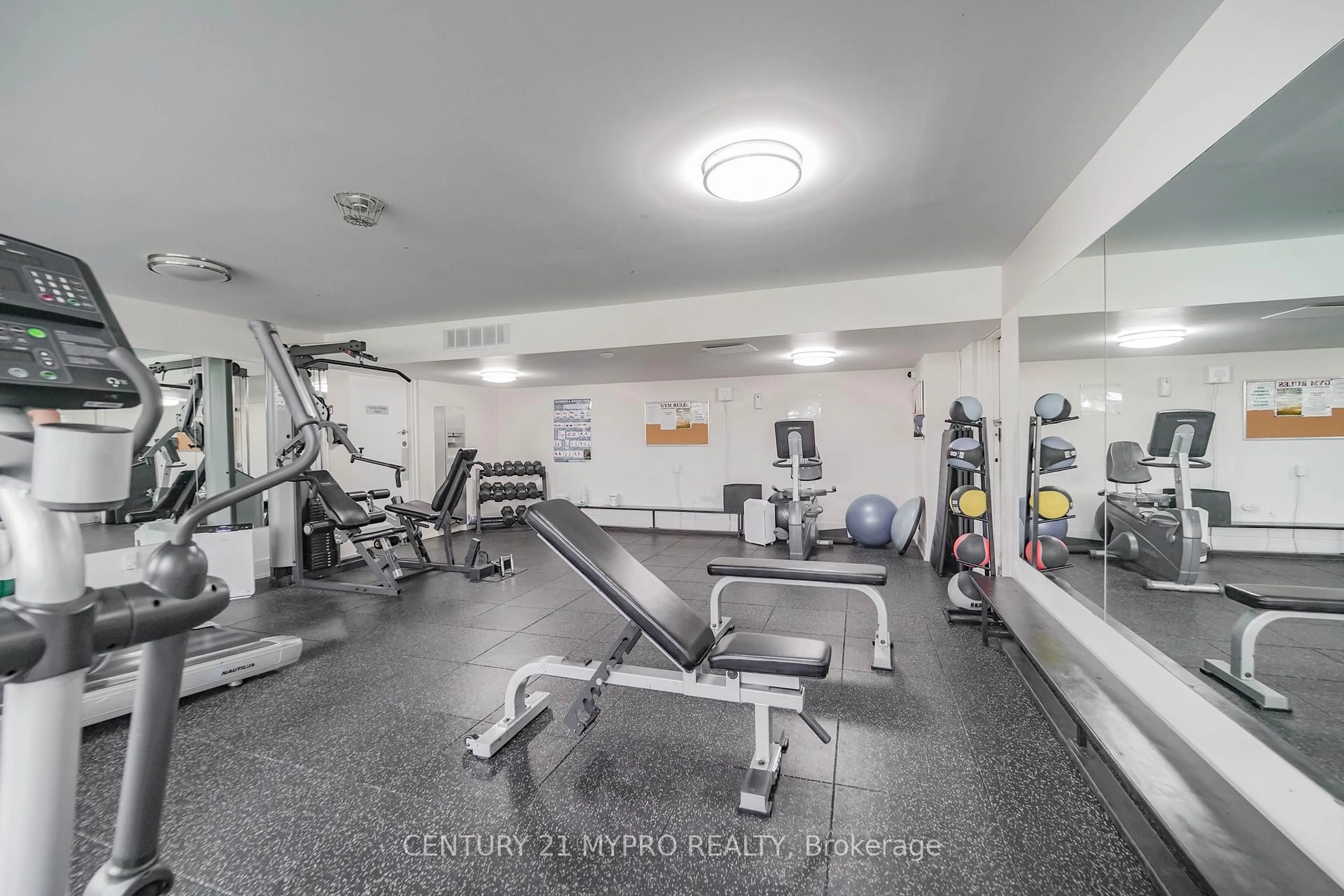 Gym or fitness room for 100 Echo Pt #1708, Toronto Ontario M1W 2V2