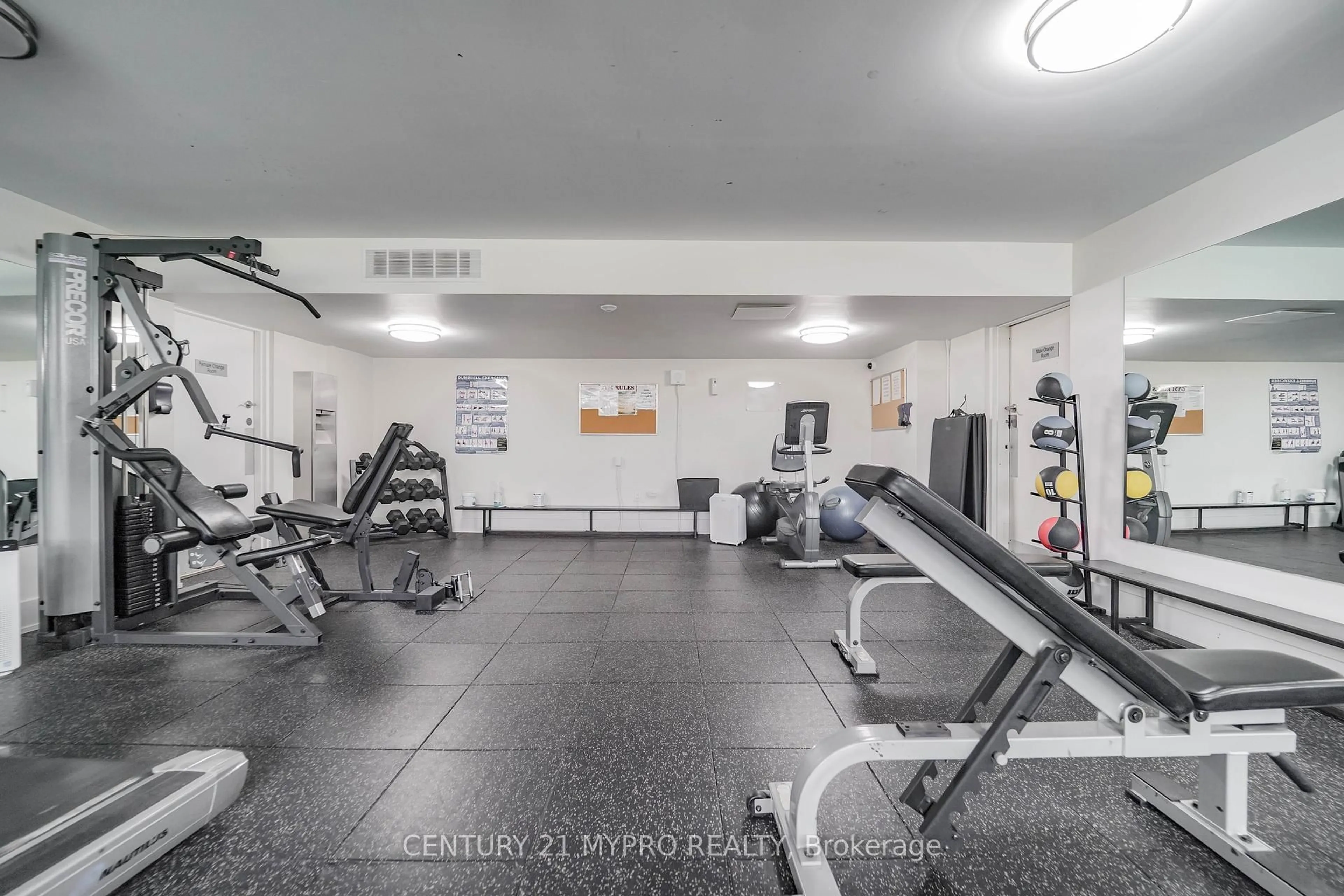 Gym or fitness room for 100 Echo Pt #1708, Toronto Ontario M1W 2V2