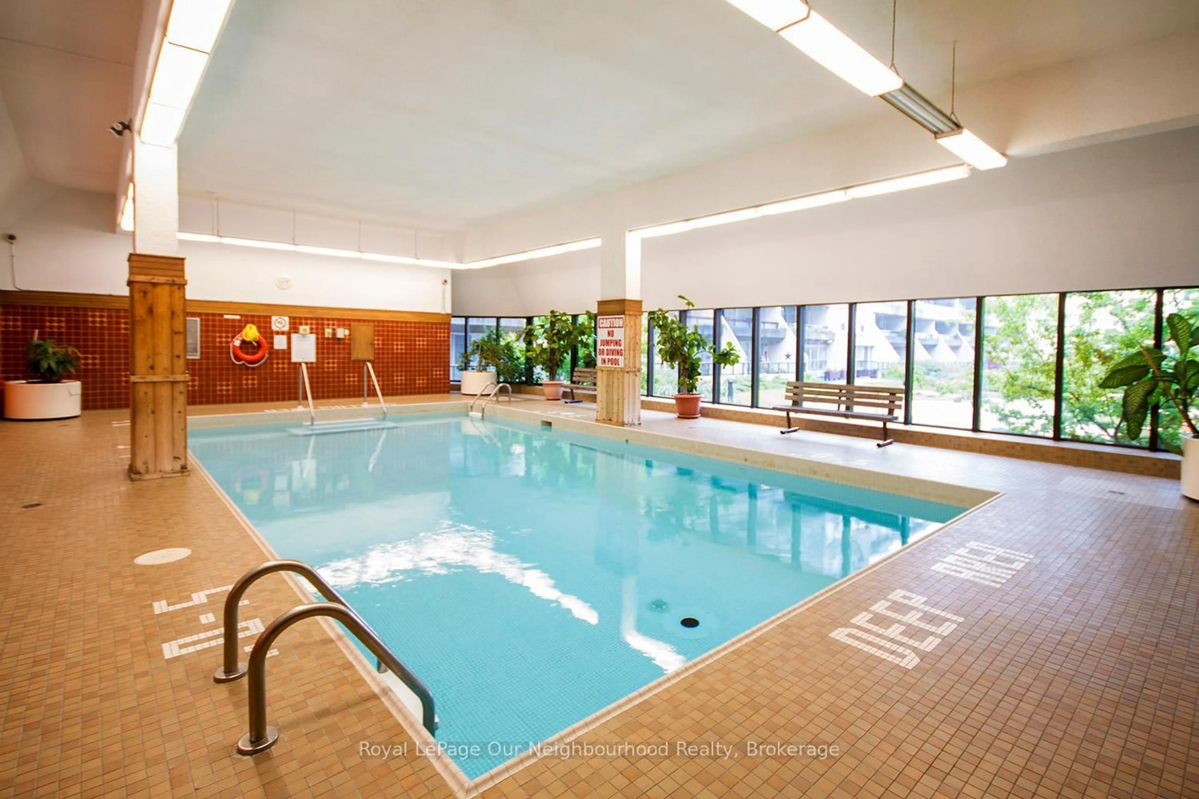 Pool for 55 William St #ph9, Oshawa Ontario L1G 7C9