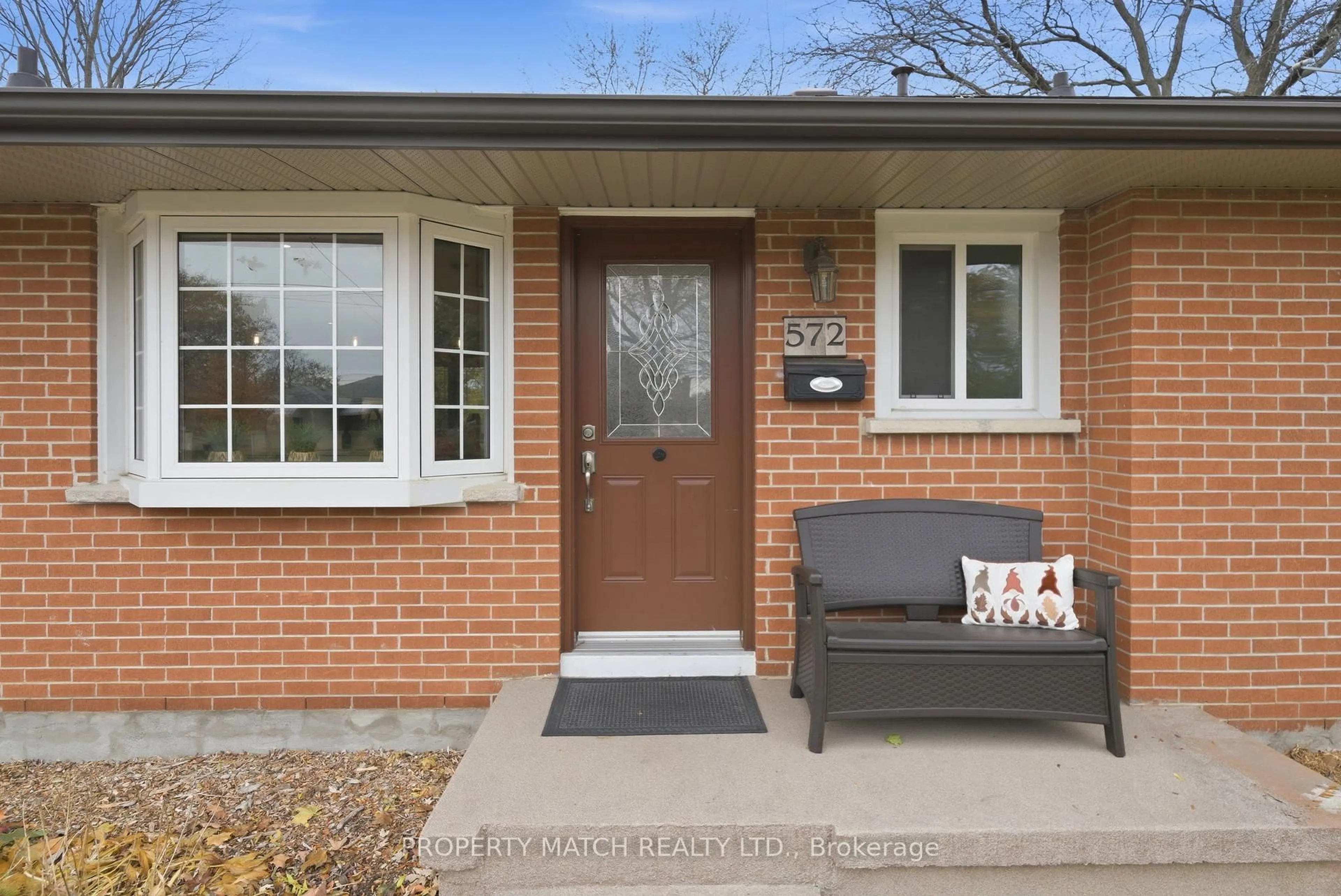 Home with brick exterior material, street for 572 Wychwood St, Oshawa Ontario L1G 2T3