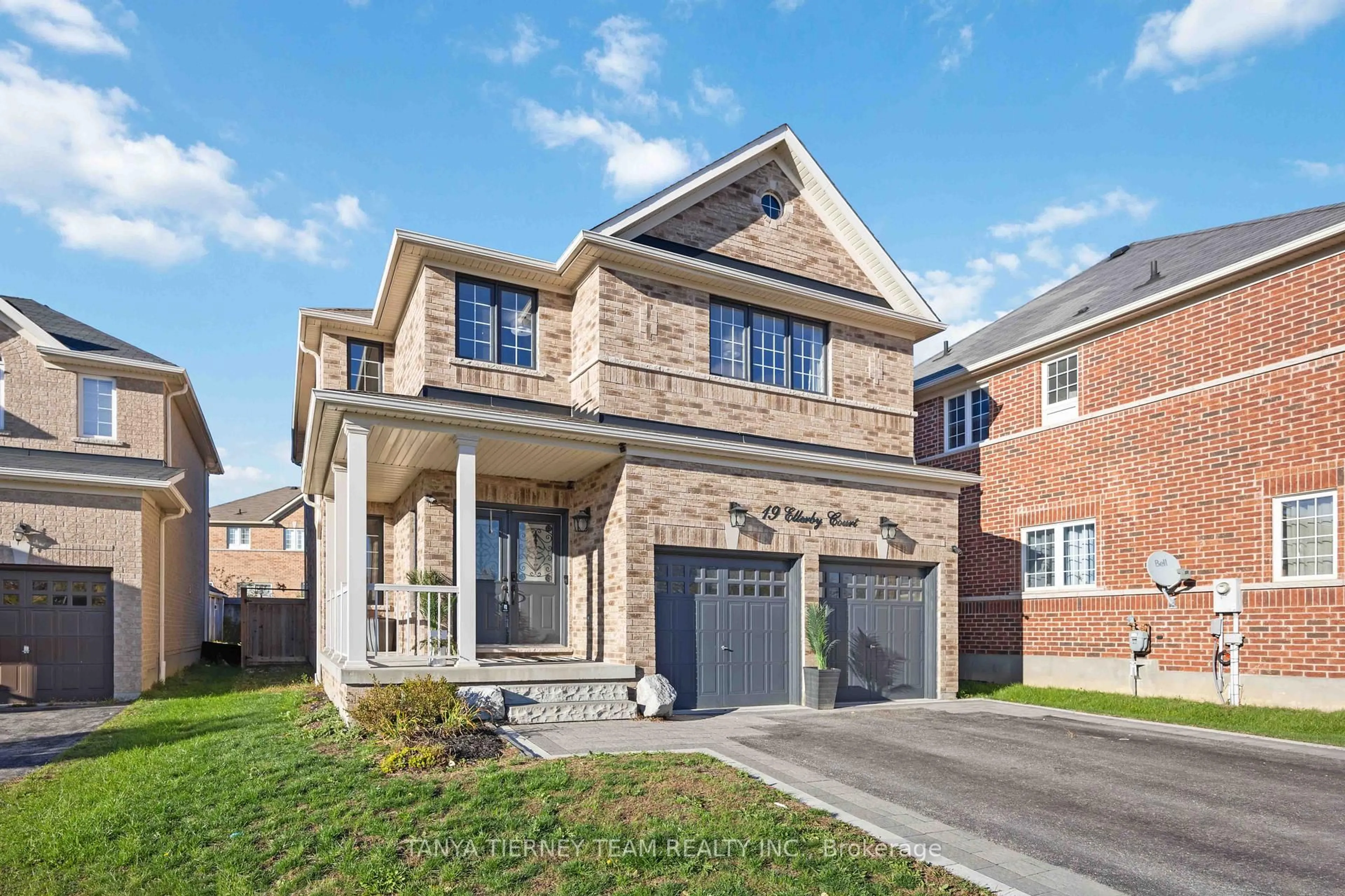 Home with brick exterior material, street for 19 Ellerby Crt, Whitby Ontario L1R 0K5