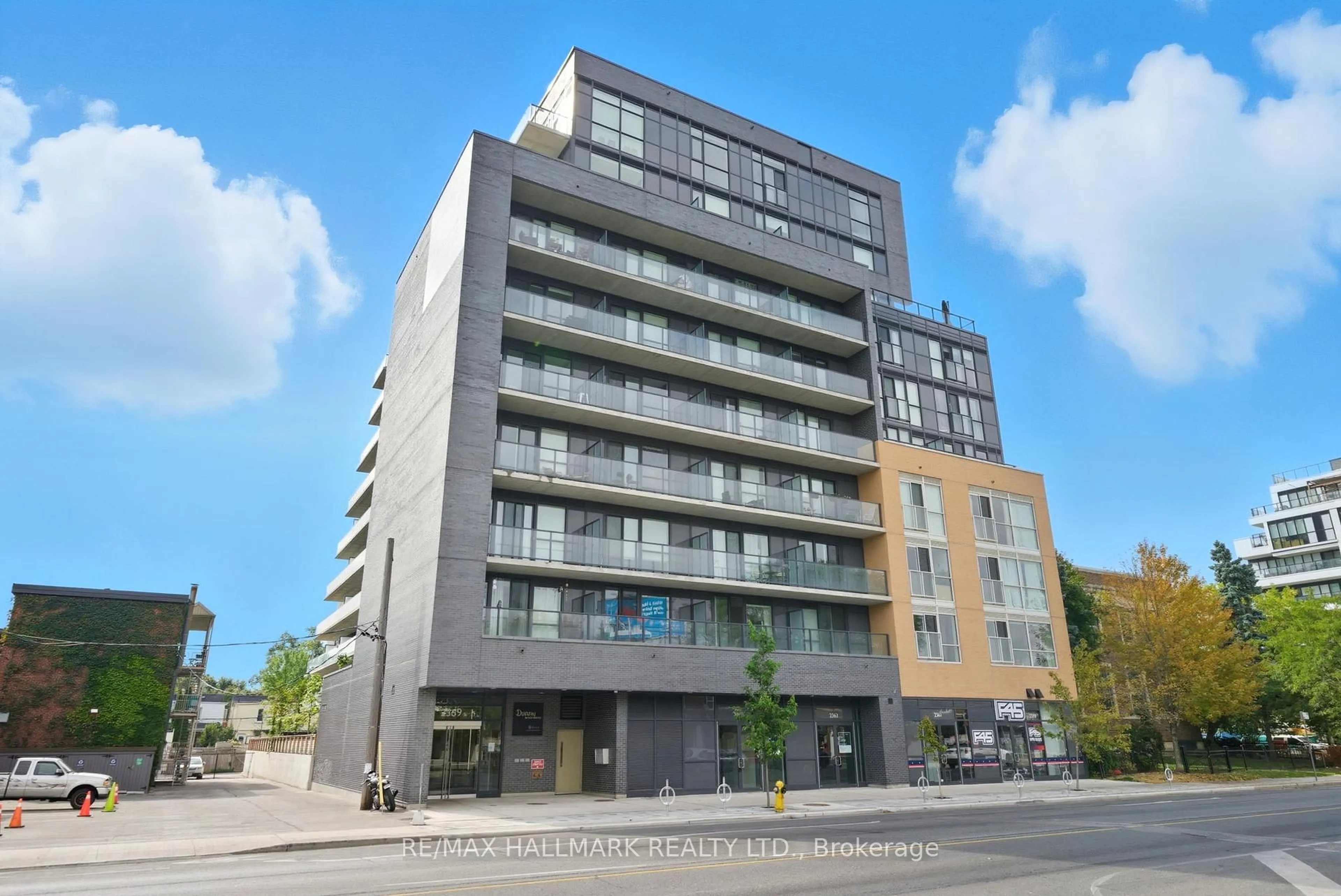 Unknown for 2369 Danforth Ave #513, Toronto Ontario M4C 0B1